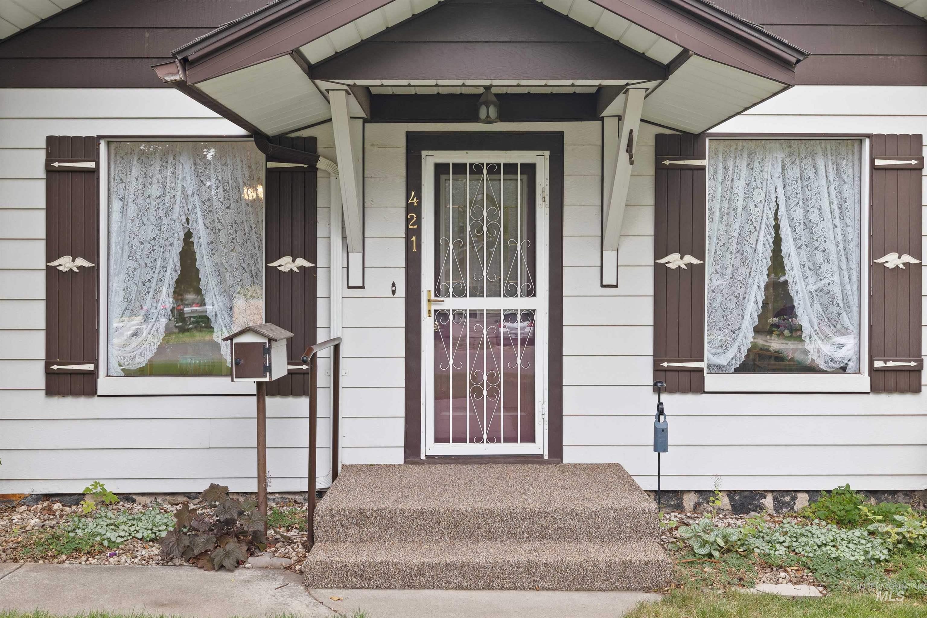 421 E Ave E, Jerome, Idaho 83338, 4 Bedrooms, 2.5 Bathrooms, Residential For Sale, Price $389,900, 98976583