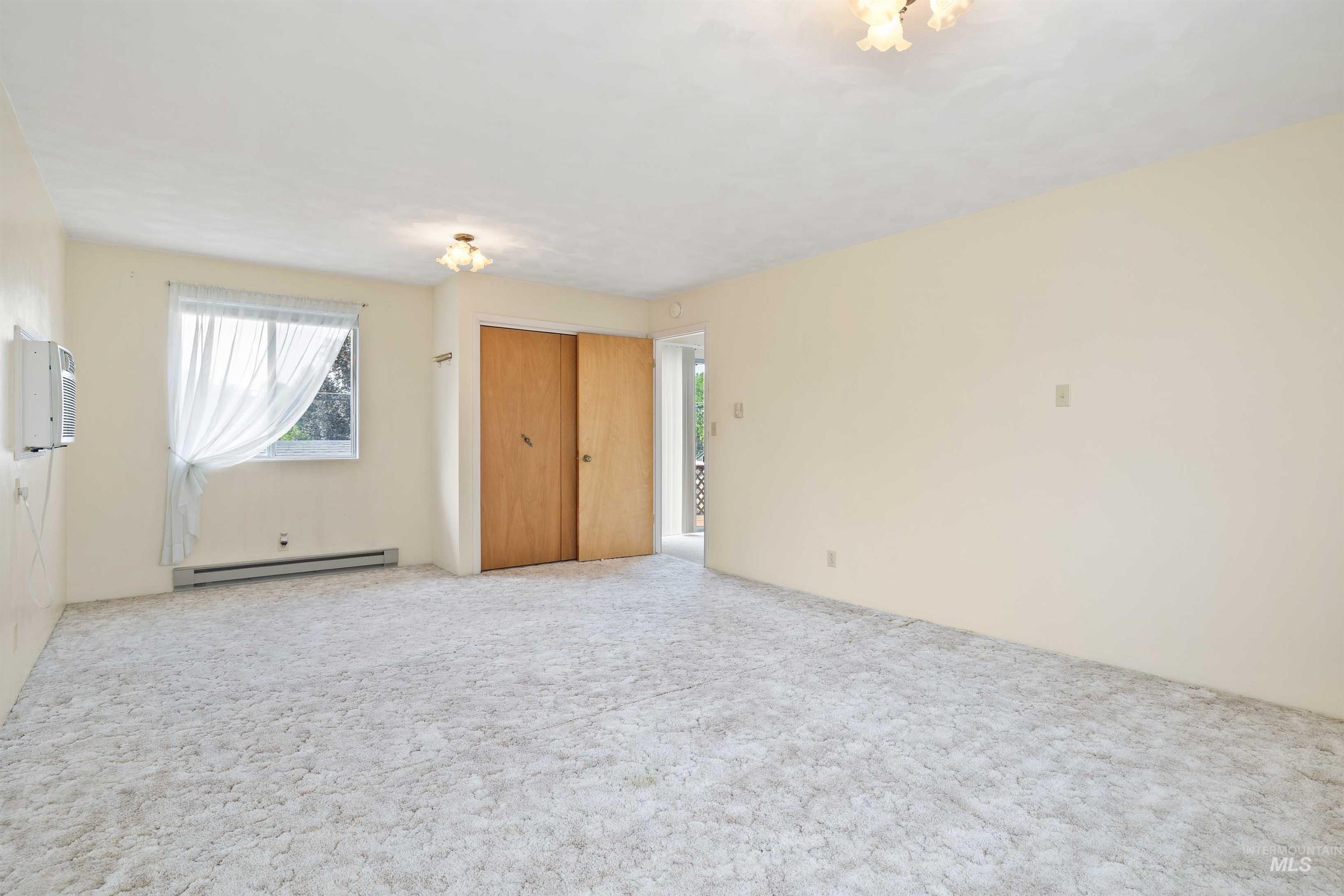 421 E Ave E, Jerome, Idaho 83338, 4 Bedrooms, 2.5 Bathrooms, Residential For Sale, Price $375,900, 98976583