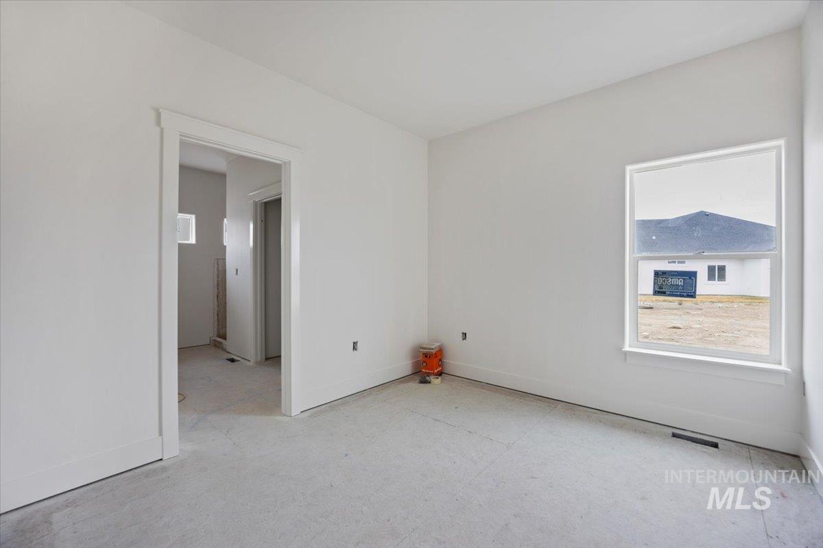 2328 Cattail Drive, Twin Falls, Idaho 83301, 4 Bedrooms, 3.5 Bathrooms, Residential For Sale, Price $699,900,MLS 98976584