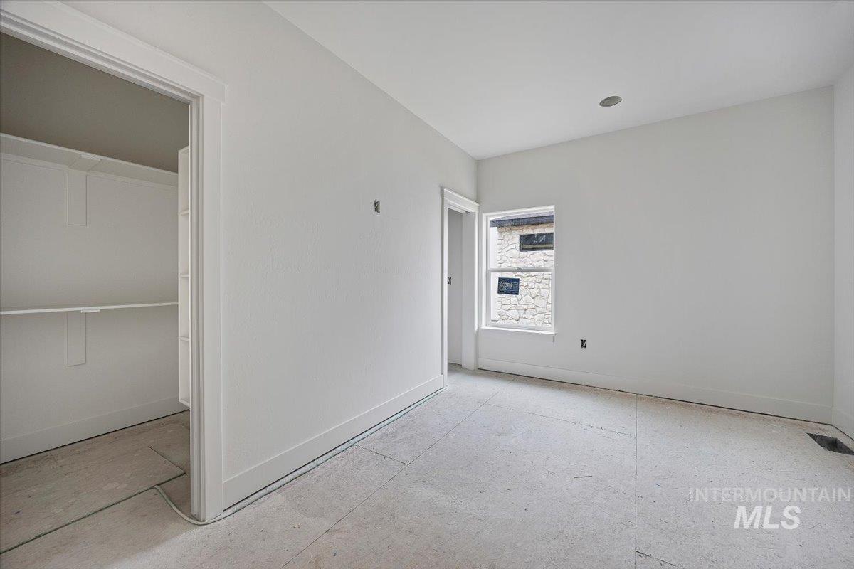 2328 Cattail Drive, Twin Falls, Idaho 83301, 4 Bedrooms, 3.5 Bathrooms, Residential For Sale, Price $699,900,MLS 98976584