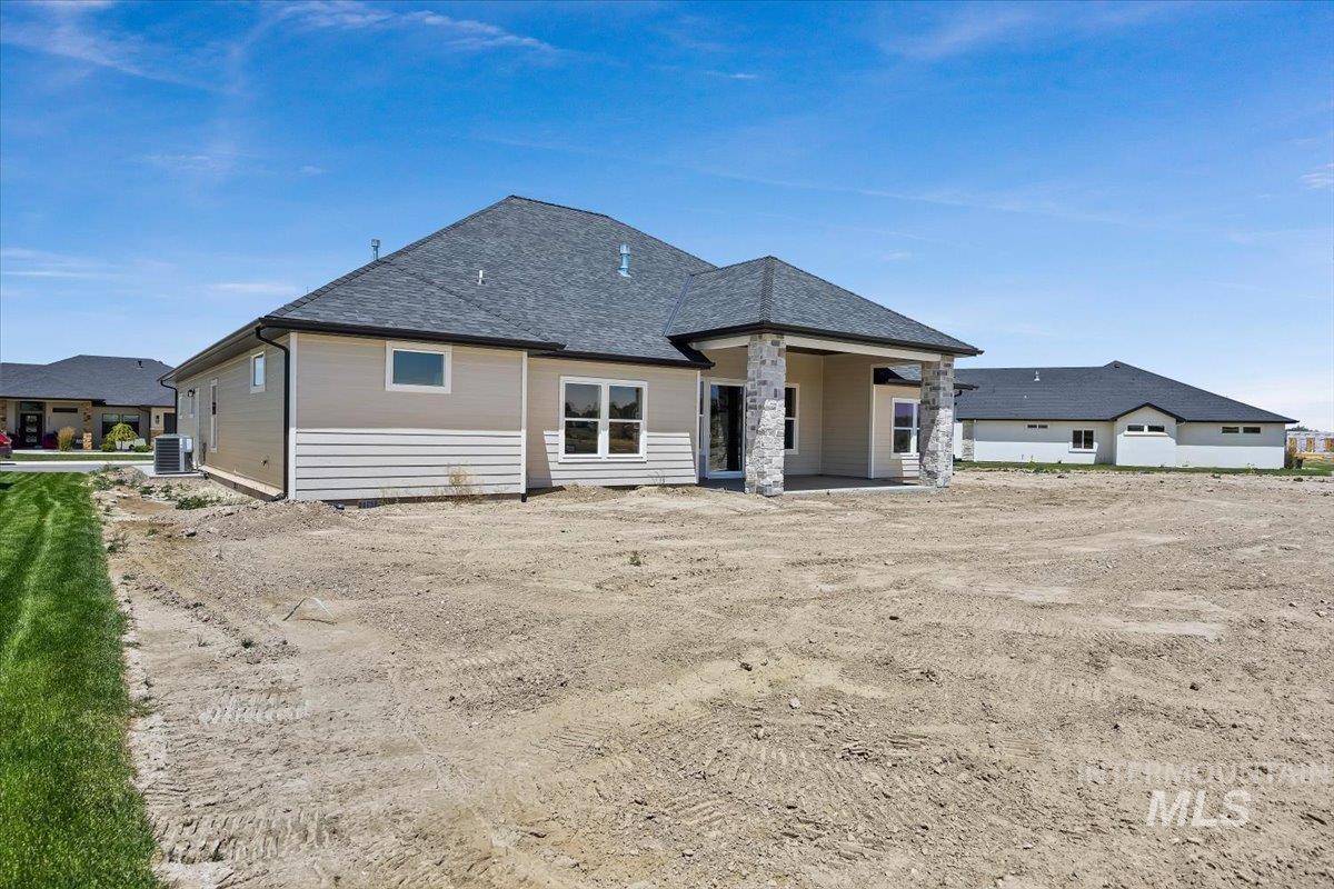 2328 Cattail Drive, Twin Falls, Idaho 83301, 4 Bedrooms, 3.5 Bathrooms, Residential For Sale, Price $693,900, 98976584