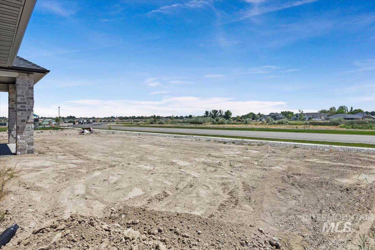 2328 Cattail Drive, Twin Falls, Idaho 83301, 4 Bedrooms, 3.5 Bathrooms, Residential For Sale, Price $693,900, 98976584