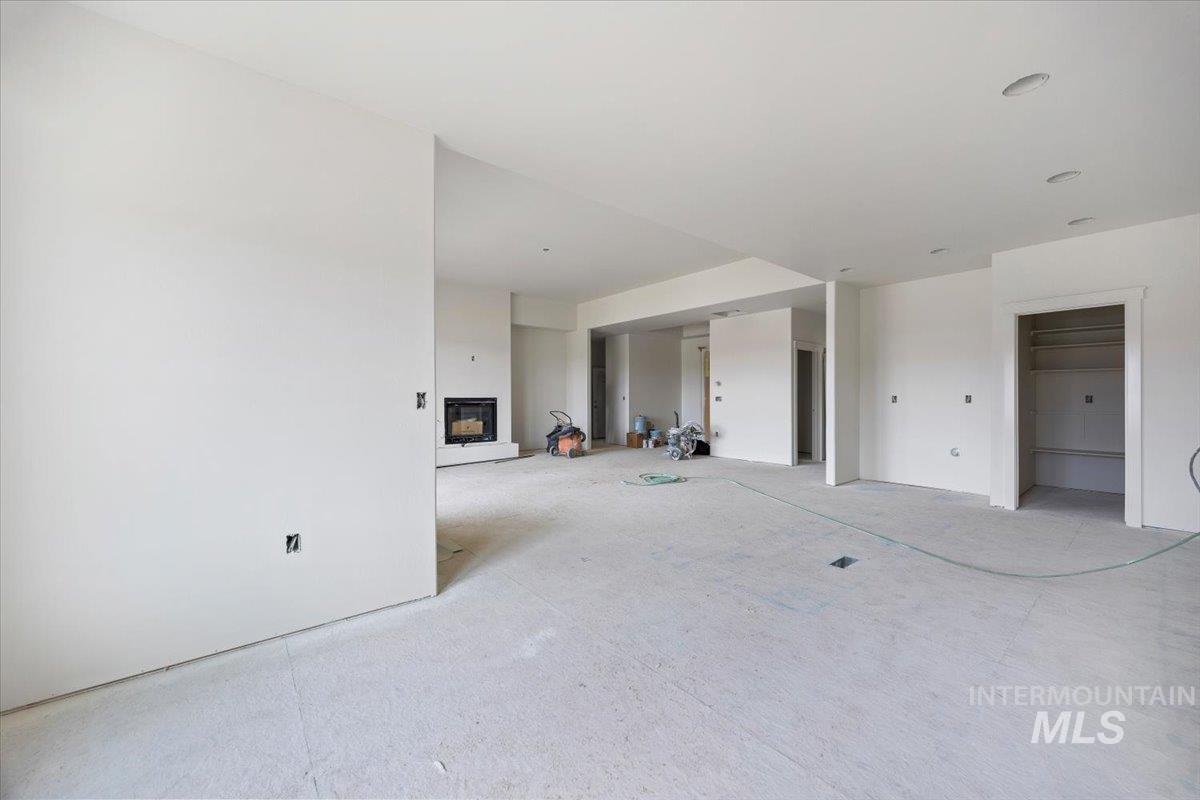 2328 Cattail Drive, Twin Falls, Idaho 83301, 4 Bedrooms, 3.5 Bathrooms, Residential For Sale, Price $699,900,MLS 98976584