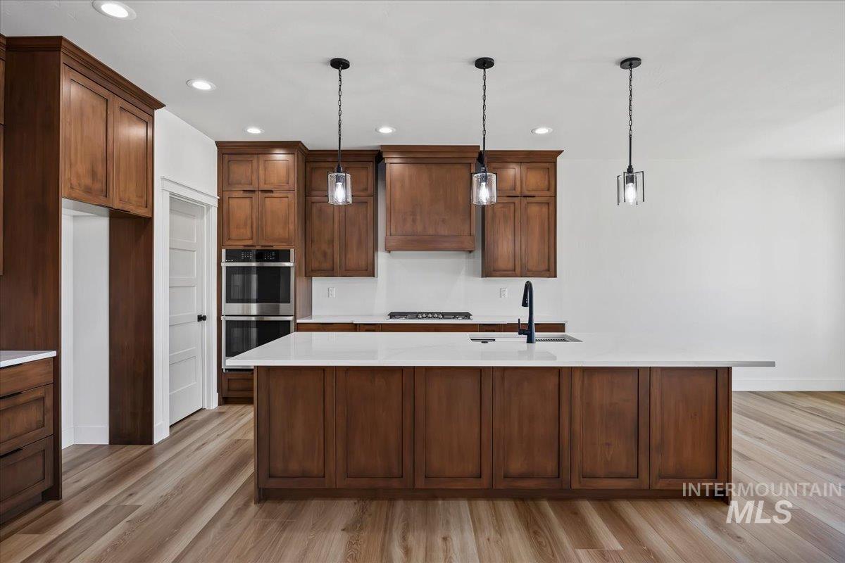 2328 Cattail Drive, Twin Falls, Idaho 83301, 4 Bedrooms, 3.5 Bathrooms, Residential For Sale, Price $699,900,MLS 98976584