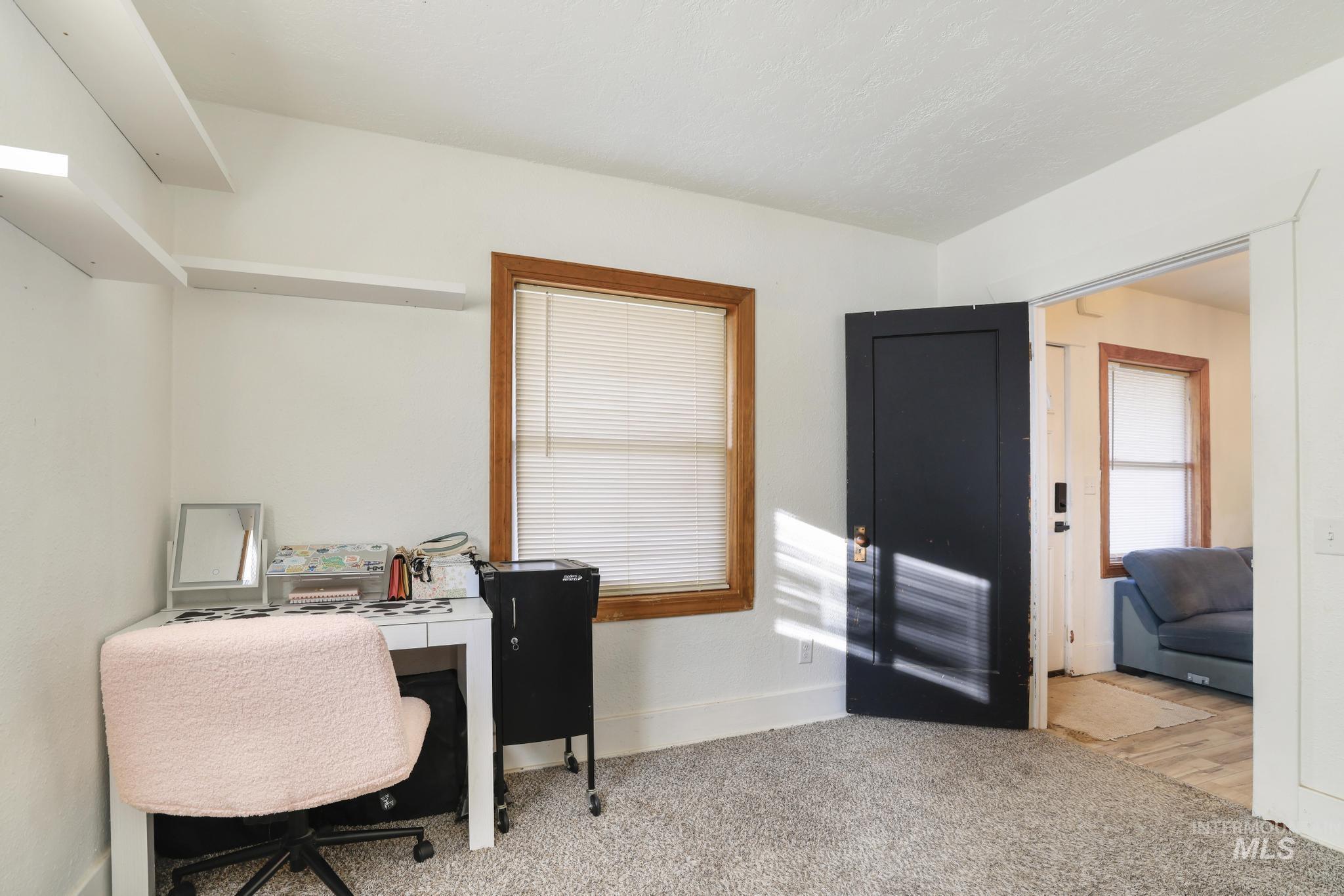 517 6th St, Filer, Idaho 83328, 2 Bedrooms, 1 Bathroom, Residential For Sale, Price $230,000, 98976588