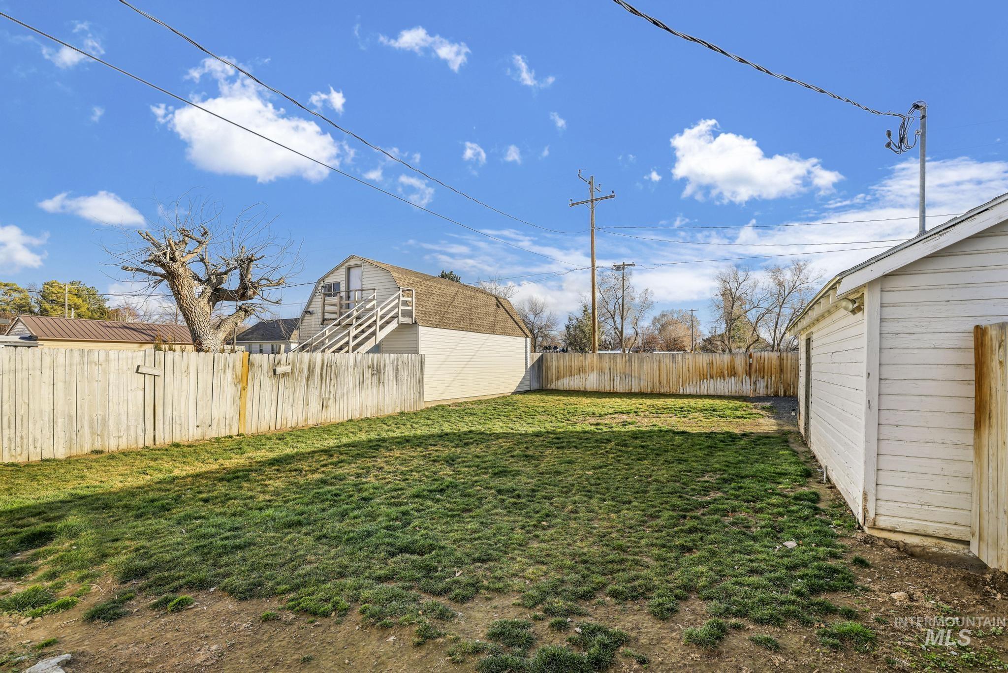 517 6th St, Filer, Idaho 83328, 2 Bedrooms, 1 Bathroom, Residential For Sale, Price $230,000, 98976588