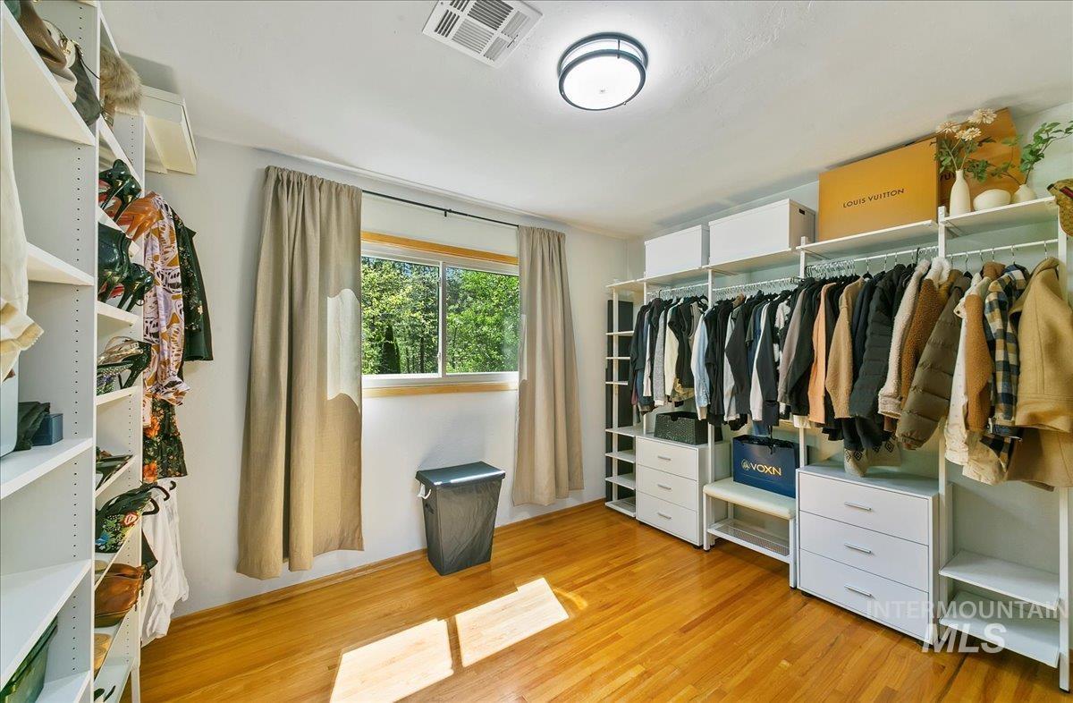 14 Cougar Ln, Boise, Idaho 83716, 4 Bedrooms, 2.5 Bathrooms, Residential For Sale, Price $849,000, 98976596