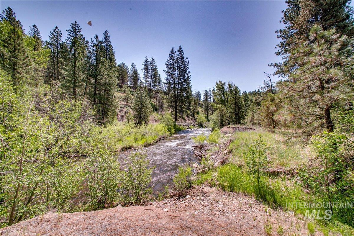 14 Cougar Ln, Boise, Idaho 83716, 4 Bedrooms, 2.5 Bathrooms, Residential For Sale, Price $849,000, 98976596