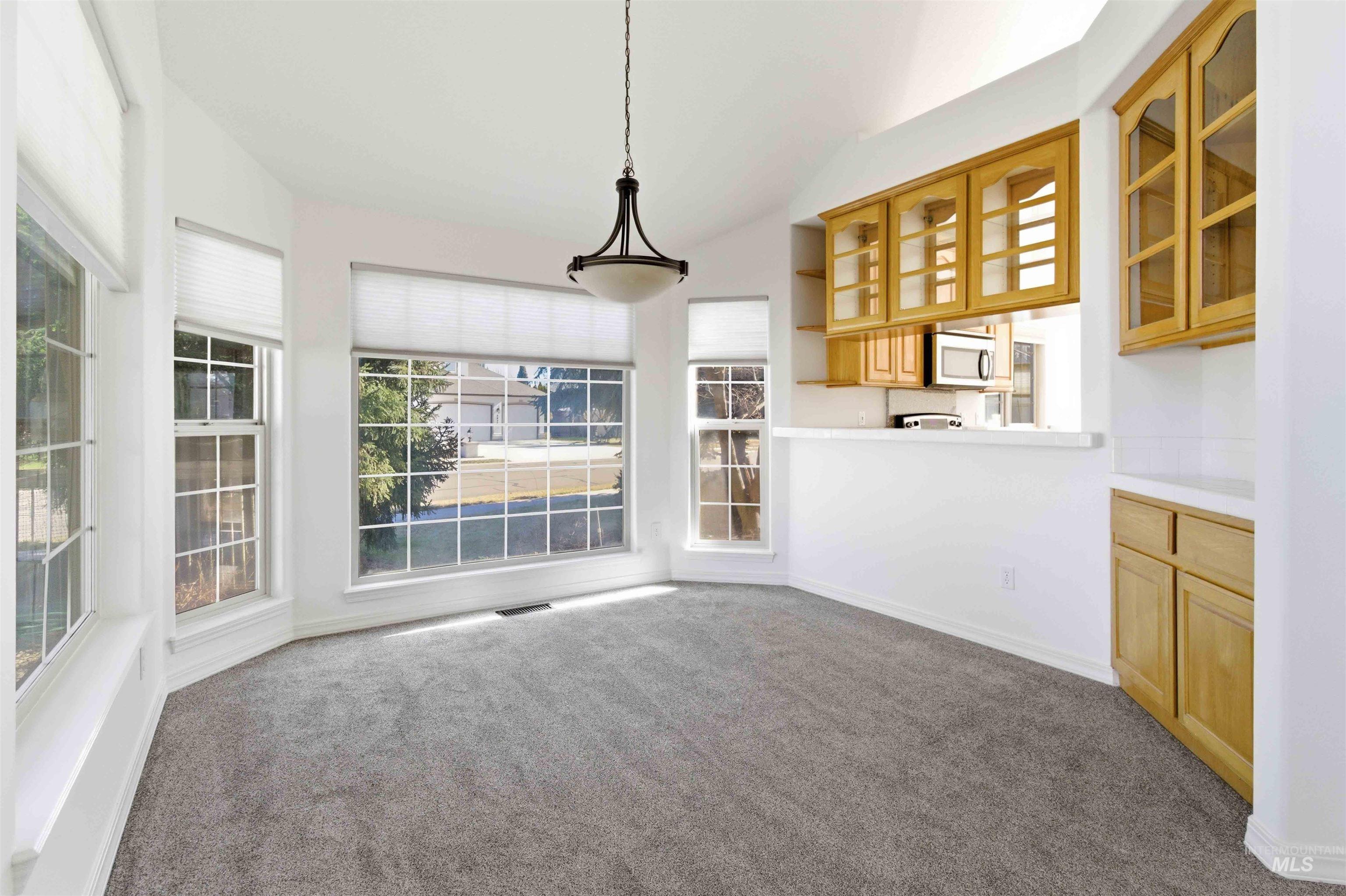 4550 W Brassie Ct, Meridian, Idaho 83646, 4 Bedrooms, 2.5 Bathrooms, Residential For Sale, Price $698,000, 98976605