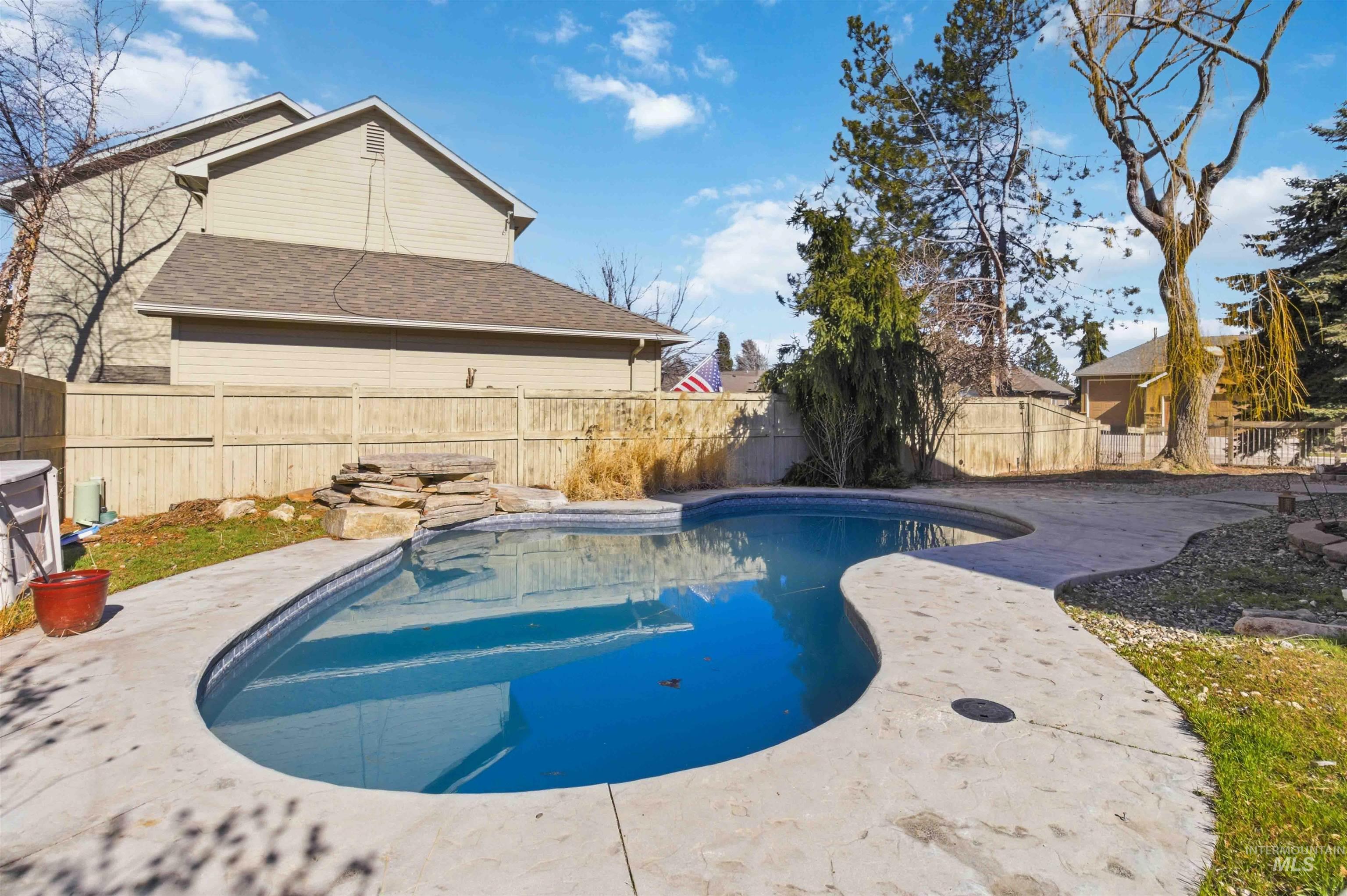 4550 W Brassie Ct, Meridian, Idaho 83646, 4 Bedrooms, 2.5 Bathrooms, Residential For Sale, Price $698,000, 98976605