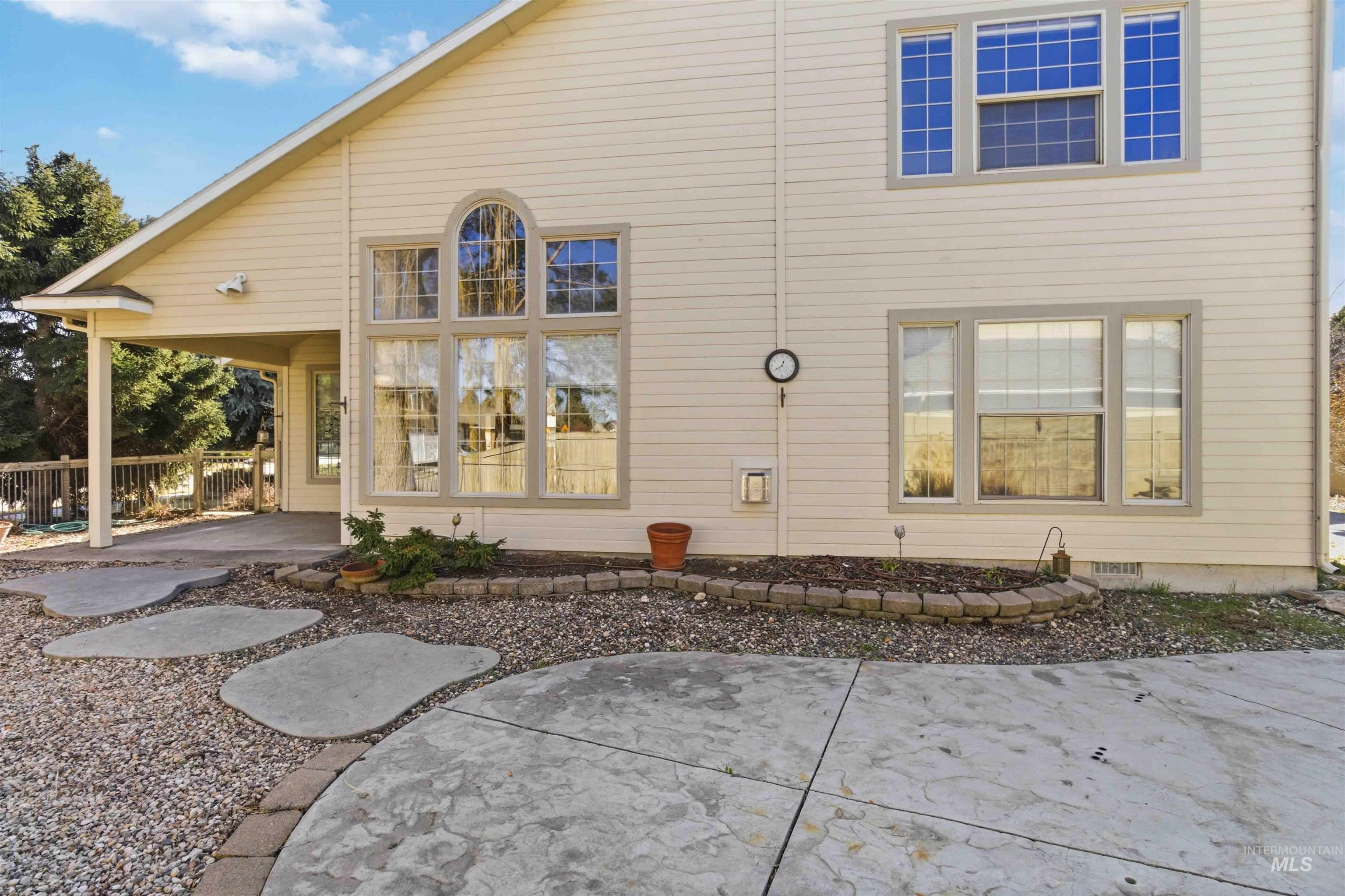 4550 W Brassie Ct, Meridian, Idaho 83646, 4 Bedrooms, 2.5 Bathrooms, Residential For Sale, Price $698,000, 98976605