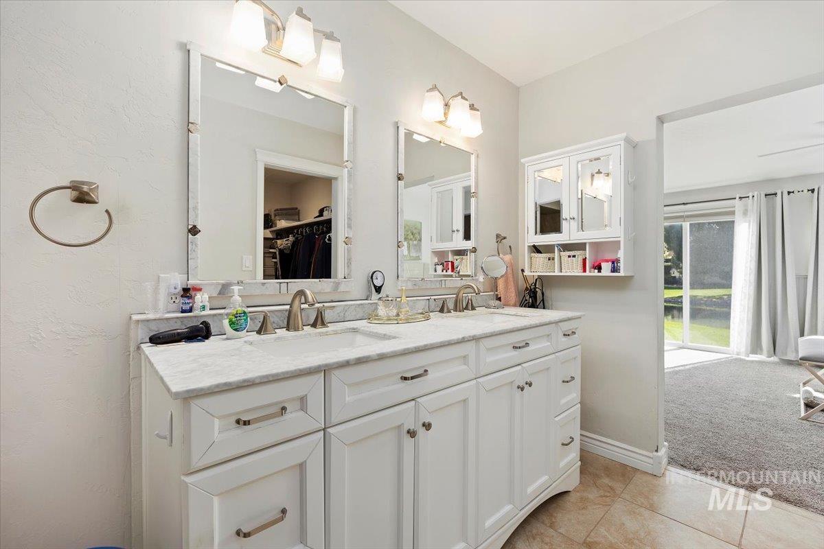 139 Los Lagos, Twin Falls, Idaho 83301, 2 Bedrooms, 2 Bathrooms, Residential For Sale, Price $469,000,MLS 98976614