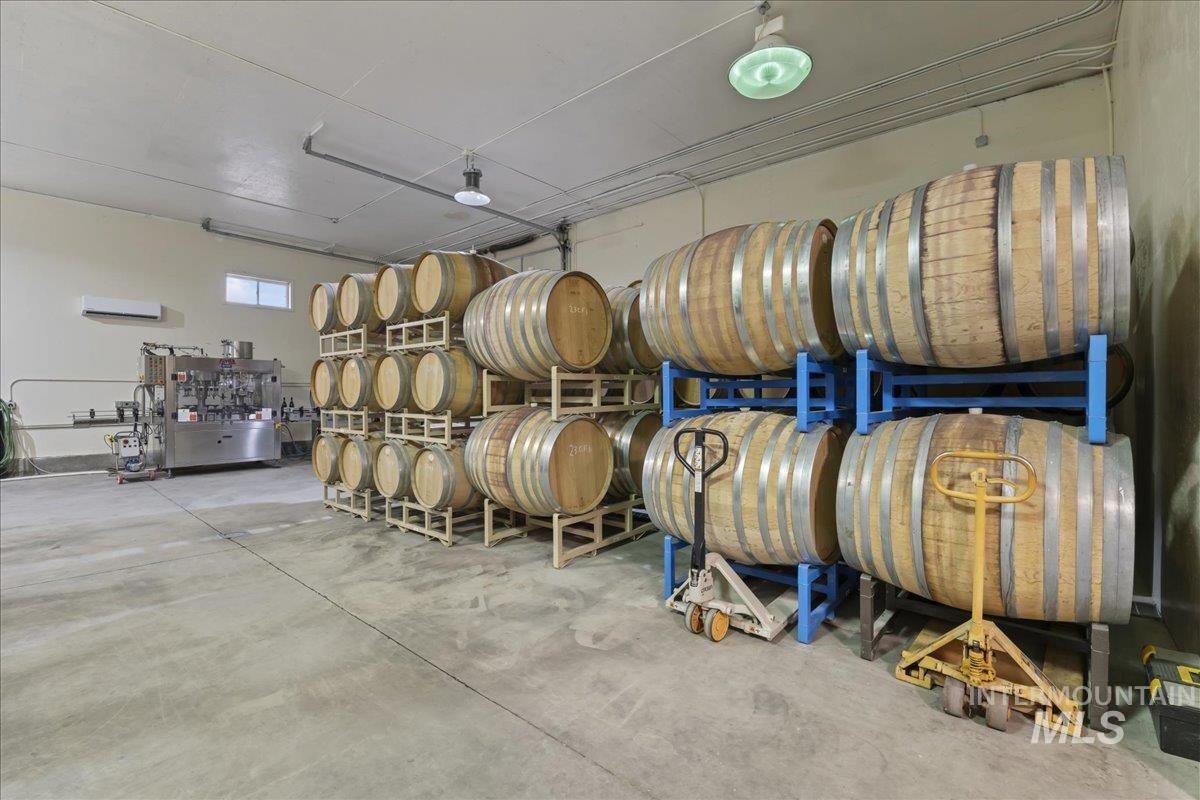 24013 Arena Valley Rd., Parma, Idaho 83660, 3 Bedrooms, 2 Bathrooms, Residential For Sale, Price $1,900,000, 98976623