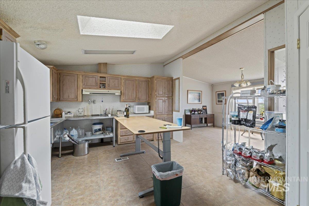 24013 Arena Valley Rd., Parma, Idaho 83660, 3 Bedrooms, 2 Bathrooms, Residential For Sale, Price $1,900,000, 98976623