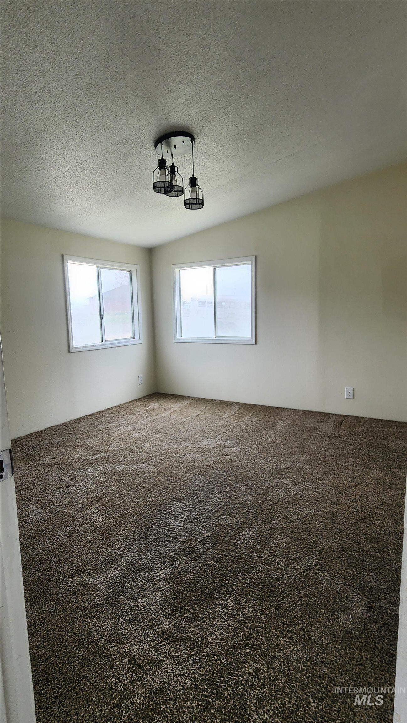 487 W 45 North, Burley, Idaho 83318, 4 Bedrooms, 2 Bathrooms, Residential For Sale, Price $269,900, 98976625