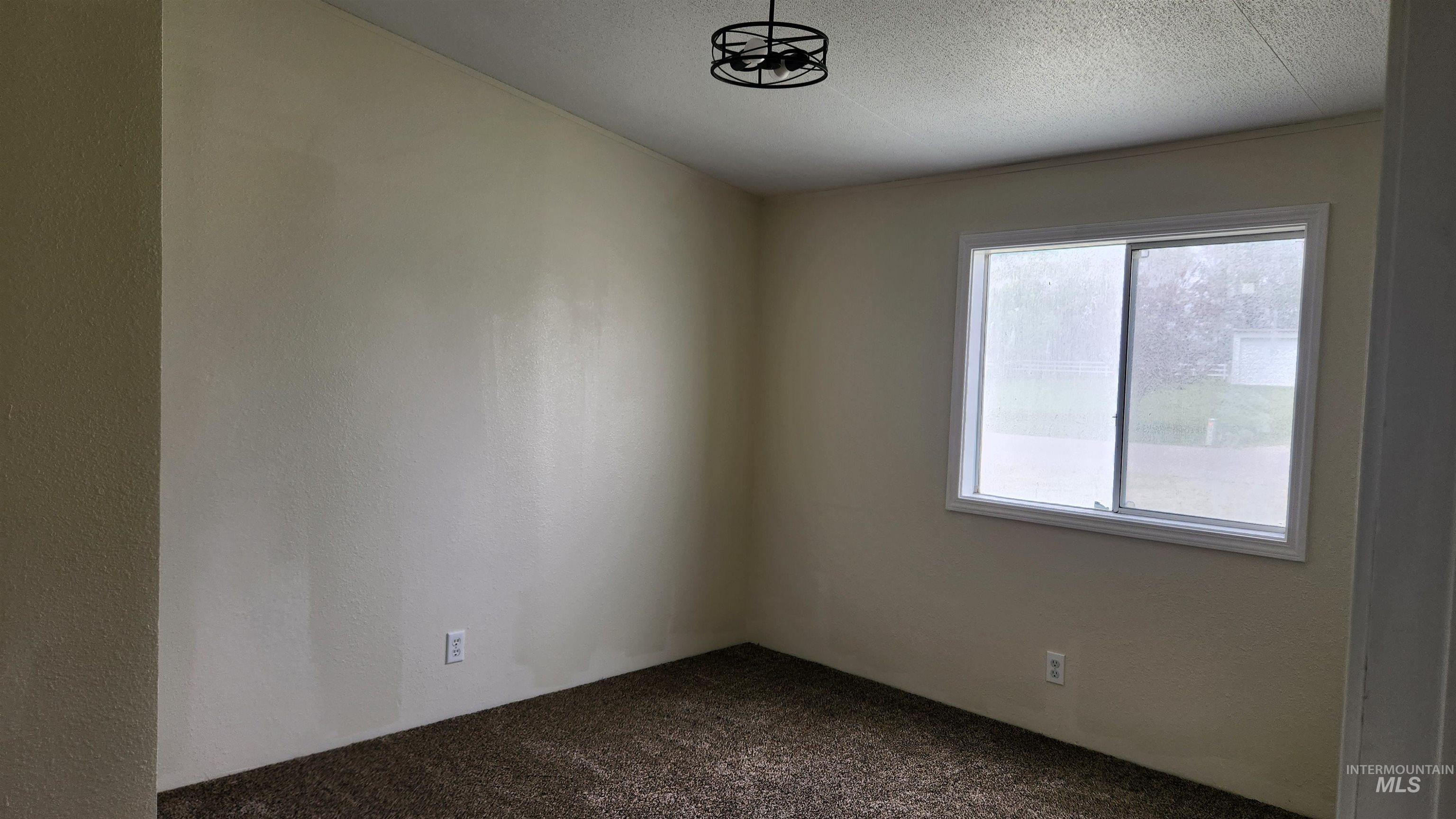 487 W 45 North, Burley, Idaho 83318, 4 Bedrooms, 2 Bathrooms, Residential For Sale, Price $269,900, 98976625