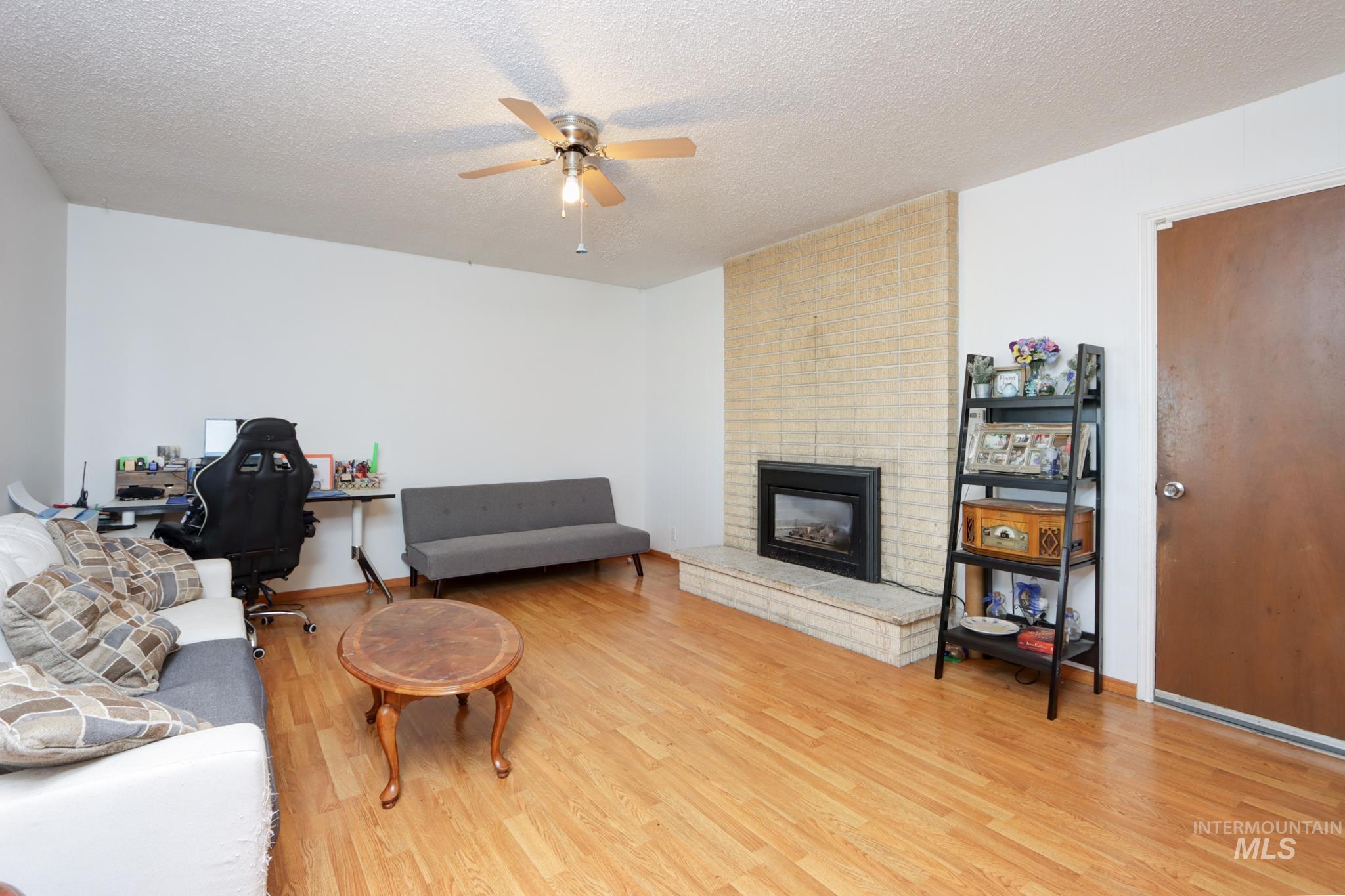 2021 Terrace Dr, Caldwell, Idaho 83605, 3 Bedrooms, 3 Bathrooms, Residential For Sale, Price $394,990,MLS 98976626