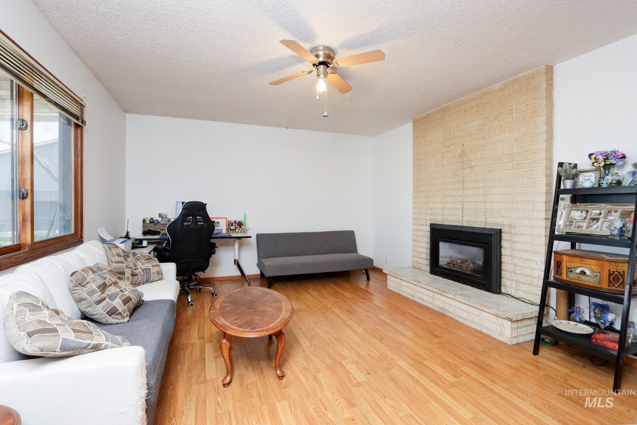 2021 Terrace Dr, Caldwell, Idaho 83605, 3 Bedrooms, 3 Bathrooms, Residential For Sale, Price $394,990,MLS 98976626