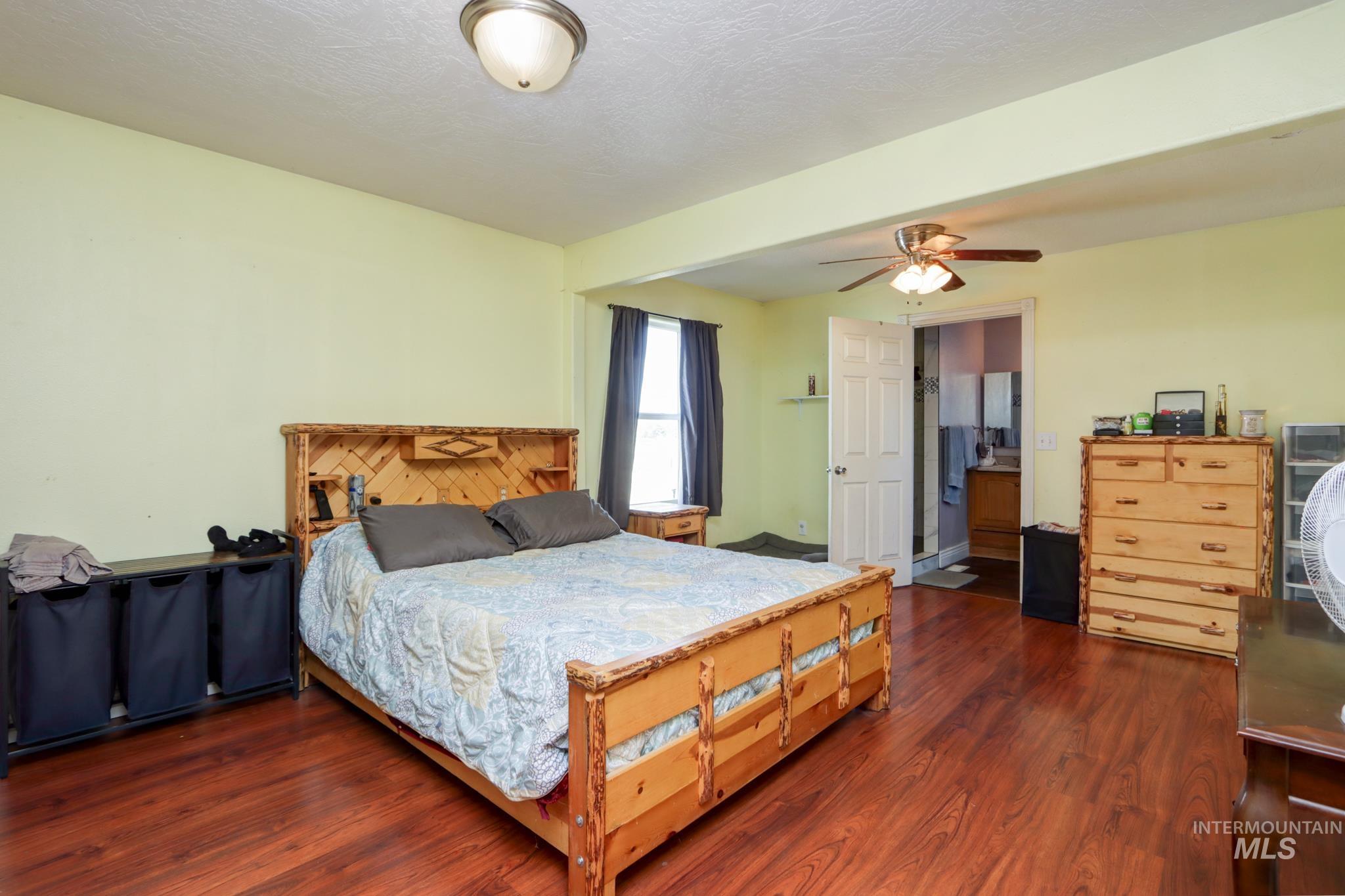 2021 Terrace Dr, Caldwell, Idaho 83605, 3 Bedrooms, 3 Bathrooms, Residential For Sale, Price $394,990,MLS 98976626