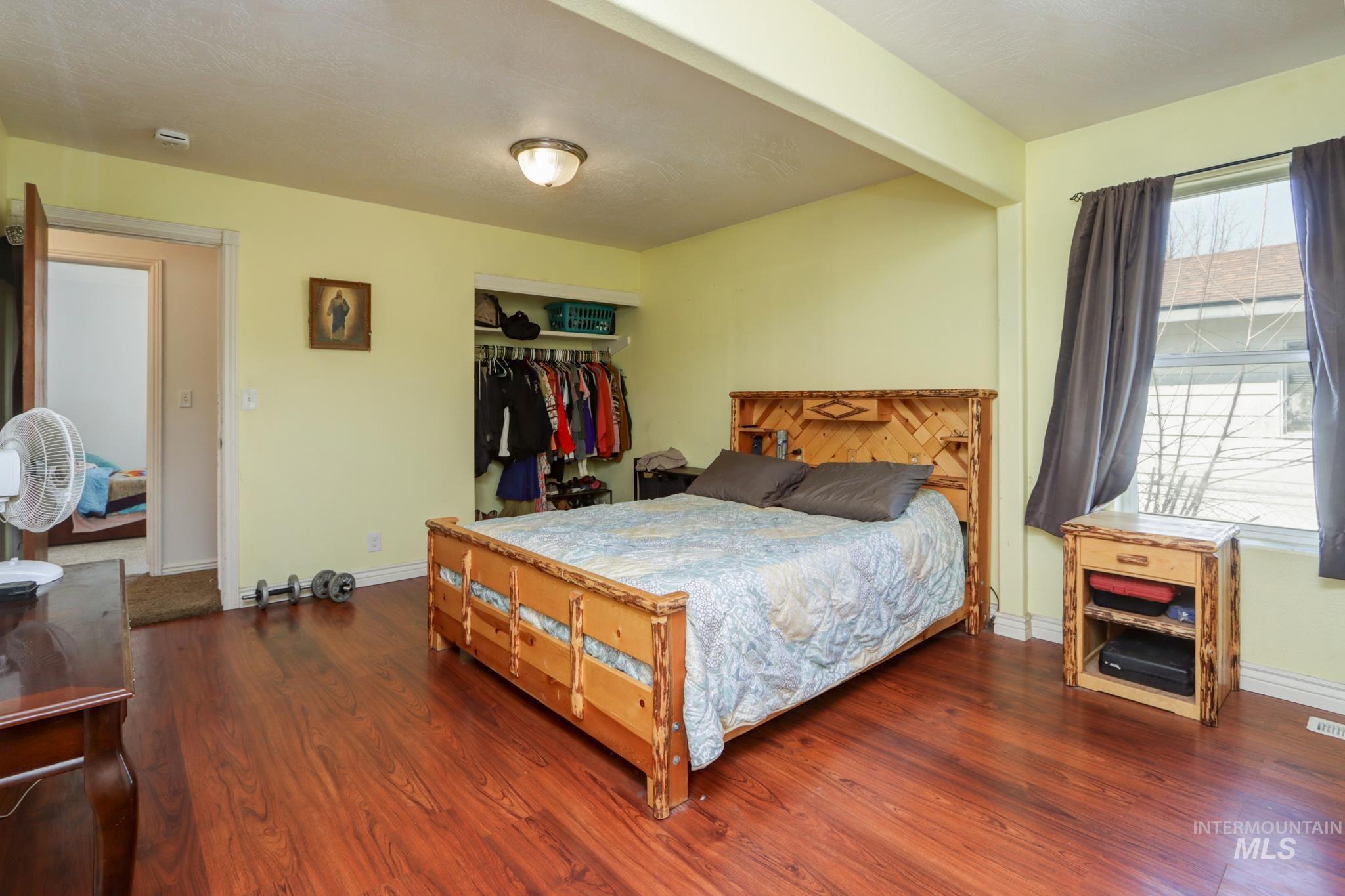 2021 Terrace Dr, Caldwell, Idaho 83605, 3 Bedrooms, 3 Bathrooms, Residential For Sale, Price $394,990,MLS 98976626