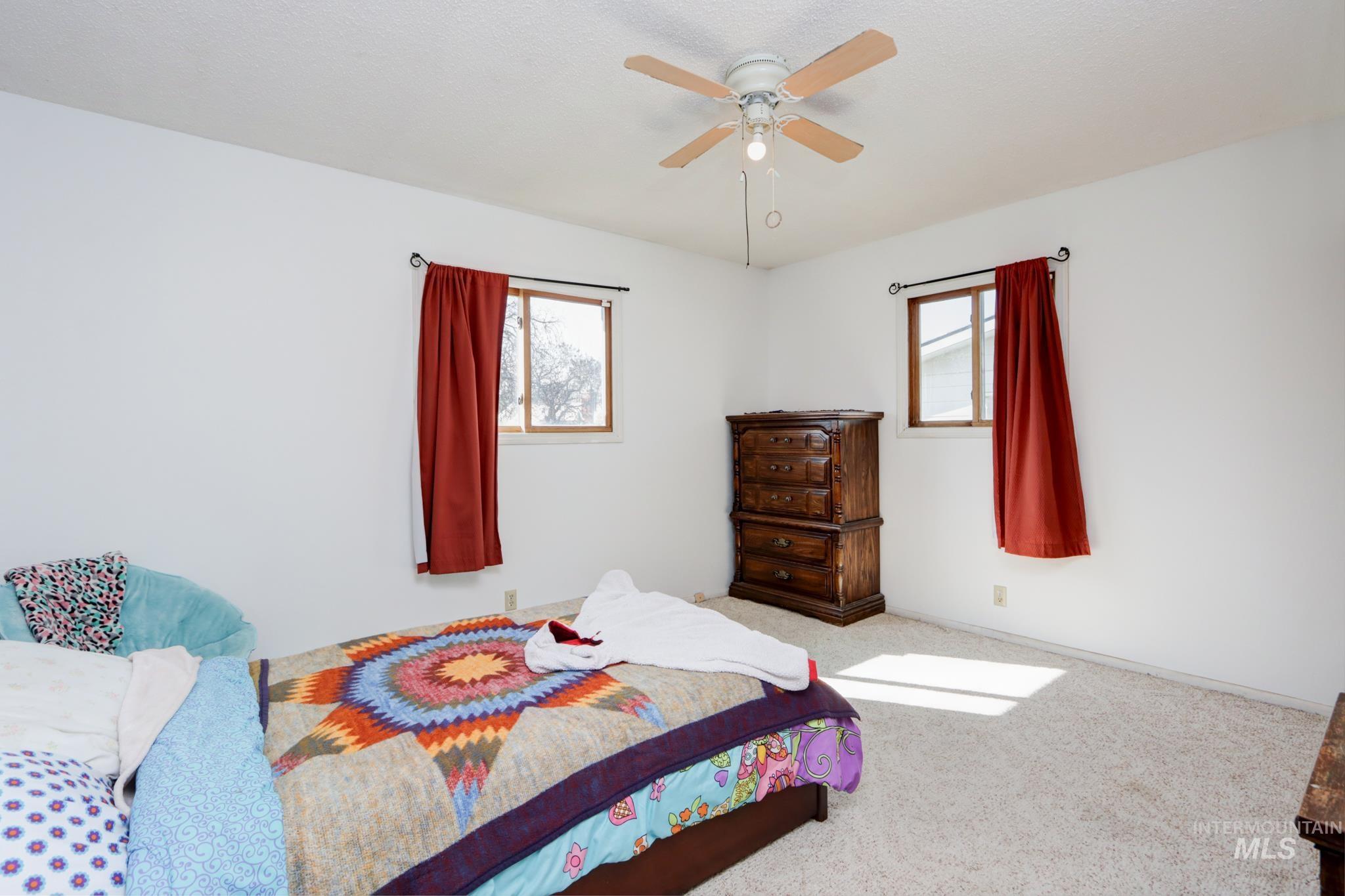 2021 Terrace Dr, Caldwell, Idaho 83605, 3 Bedrooms, 3 Bathrooms, Residential For Sale, Price $394,990,MLS 98976626