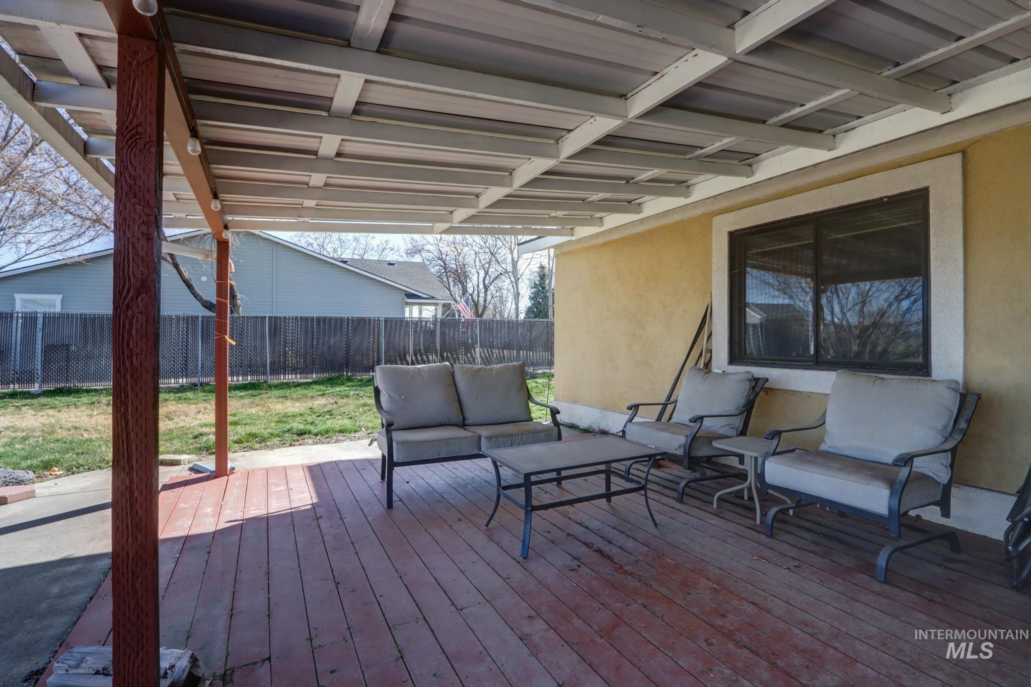 2021 Terrace Dr, Caldwell, Idaho 83605, 3 Bedrooms, 3 Bathrooms, Residential For Sale, Price $394,990,MLS 98976626