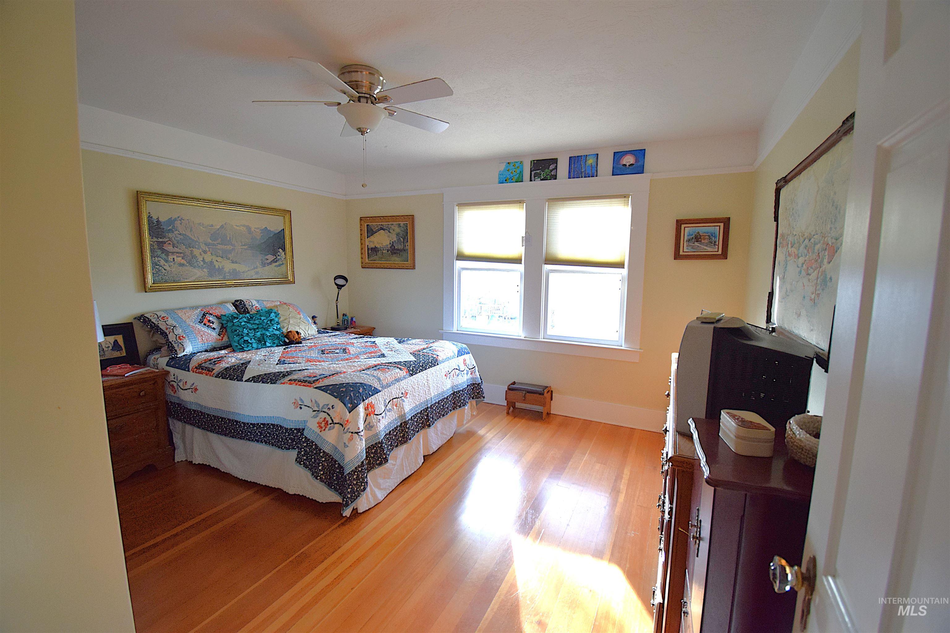 5367 Sand Hollow Road, New Plymouth, Idaho 83655, 4 Bedrooms, 2 Bathrooms, Residential For Sale, Price $875,000, 98976627