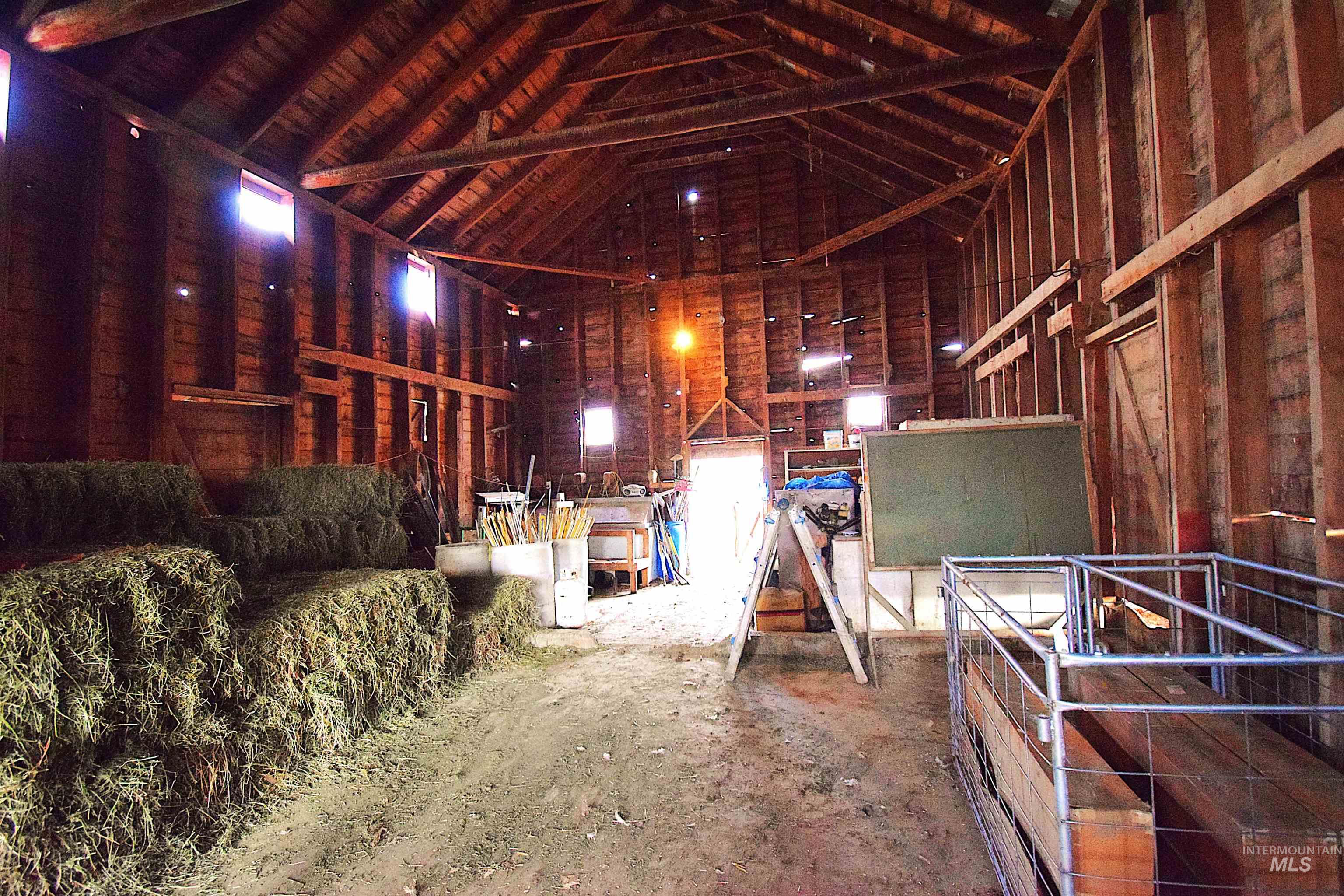 5367 Sand Hollow Road, New Plymouth, Idaho 83655, 4 Bedrooms, 2 Bathrooms, Residential For Sale, Price $875,000, 98976627