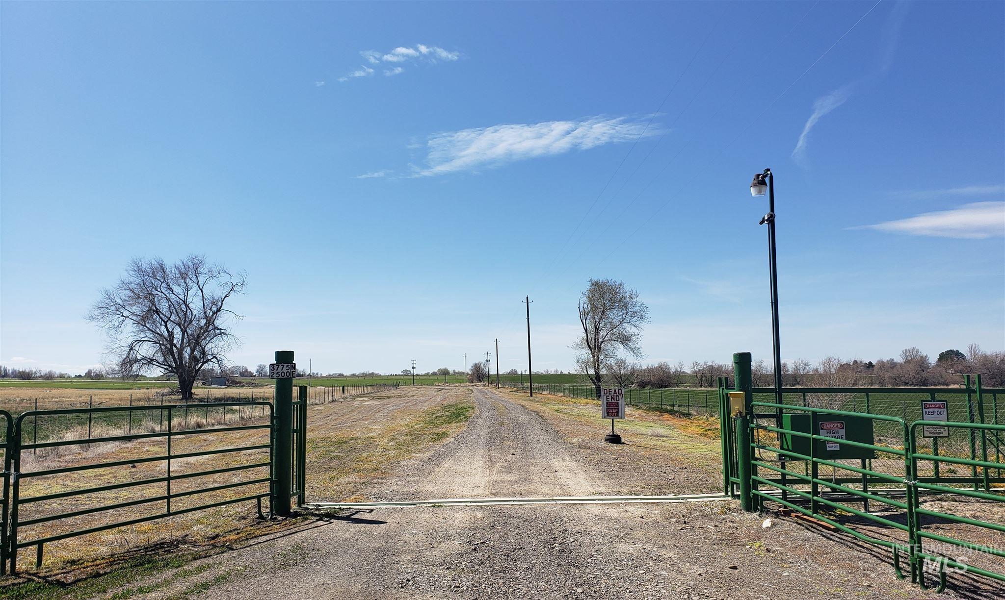 3775 N 2500 E, Twin Falls, Idaho 83301, Business/Commercial For Sale, Price $940,000,MLS 98976632