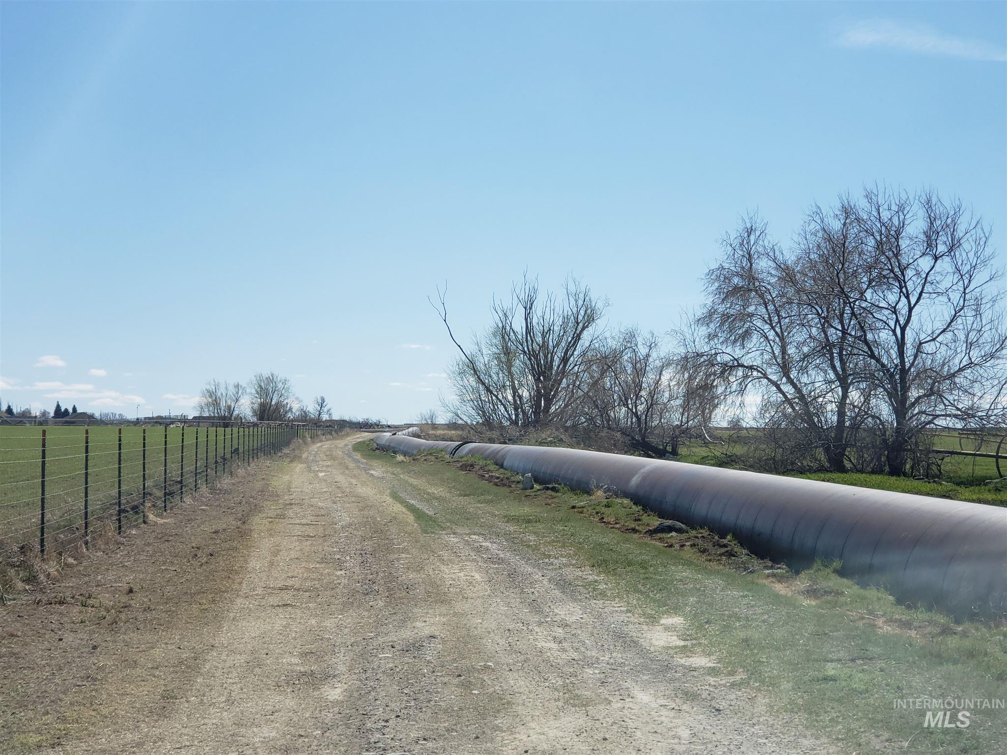 3775 N 2500 E, Twin Falls, Idaho 83301, Business/Commercial For Sale, Price $940,000,MLS 98976632