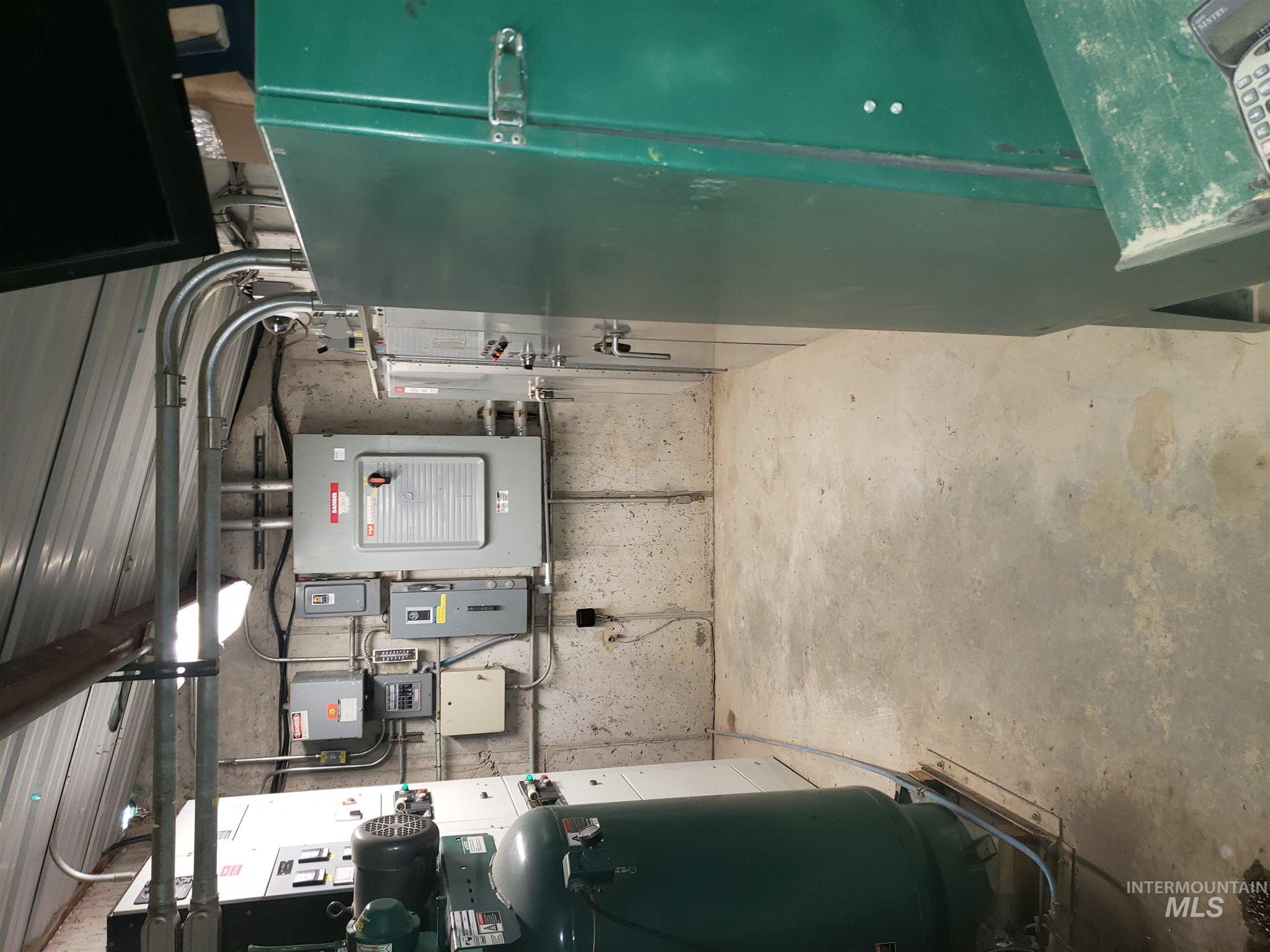 3775 N 2500 E, Twin Falls, Idaho 83301, Business/Commercial For Sale, Price $940,000,MLS 98976632