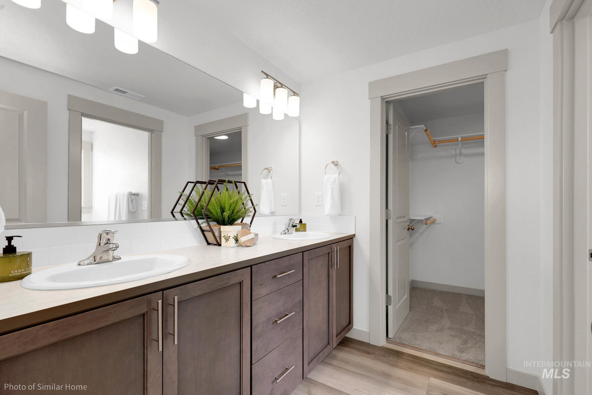 TBD Tekulve Ct, Caldwell, Idaho 83605, 3 Bedrooms, 2.5 Bathrooms, Residential For Sale, Price $379,990, 98976634