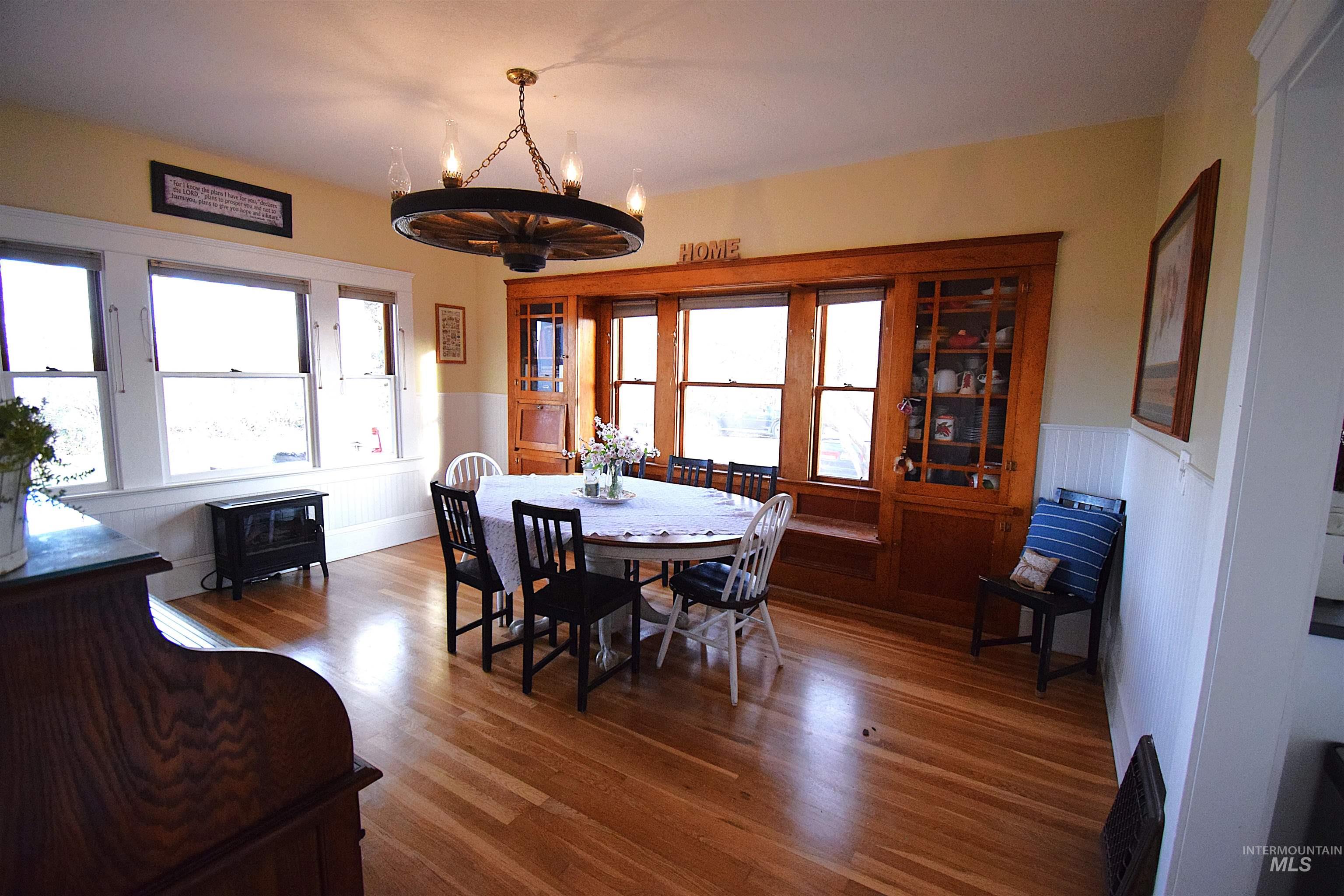 5367 Sand Hollow Rd, New Plymouth, Idaho 83655, 4 Bedrooms, 2 Bathrooms, Farm & Ranch For Sale, Price $875,000,MLS 98976638