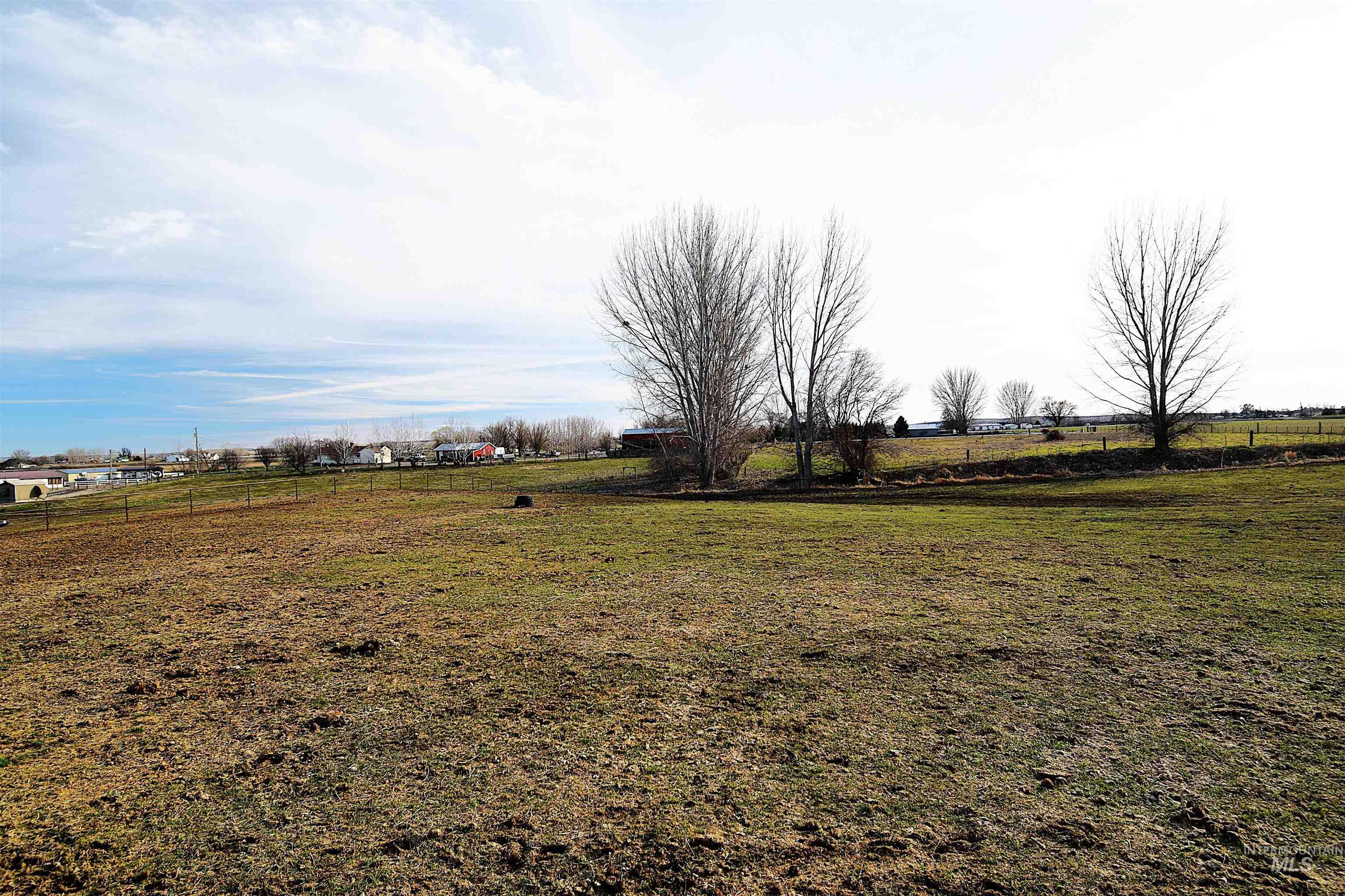 5367 Sand Hollow Rd, New Plymouth, Idaho 83655, 4 Bedrooms, 2 Bathrooms, Farm & Ranch For Sale, Price $875,000,MLS 98976638