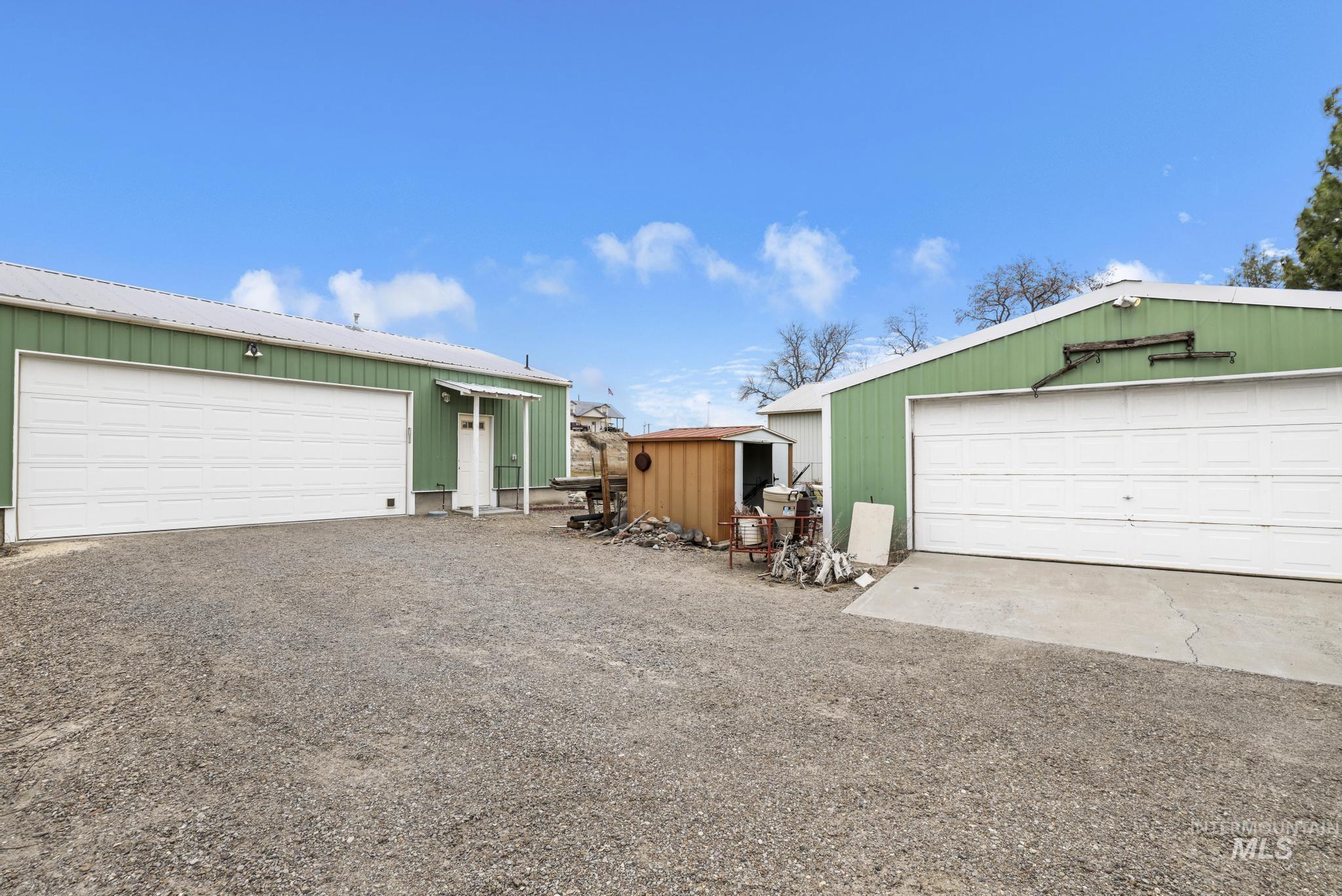 28572 Hyde Ave, Bruneau, Idaho 83604, 3 Bedrooms, 1 Bathroom, Residential For Sale, Price $380,000, 98976639