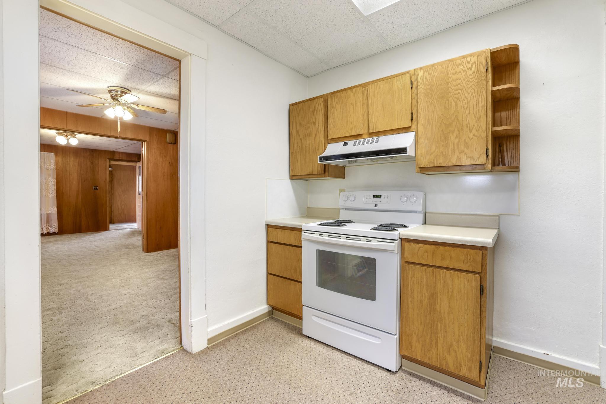 28572 Hyde Ave, Bruneau, Idaho 83604, 3 Bedrooms, 1 Bathroom, Residential For Sale, Price $380,000, 98976639