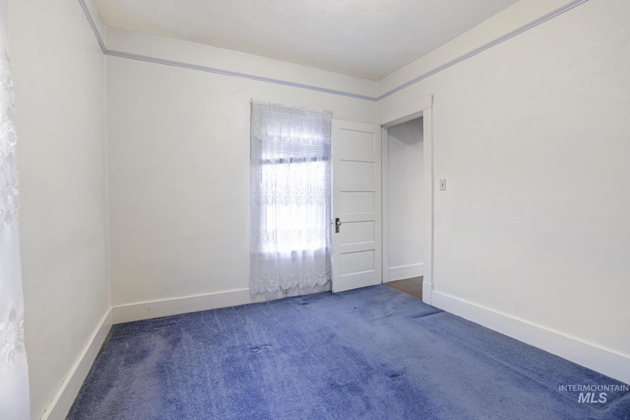 28572 Hyde Ave, Bruneau, Idaho 83604, 3 Bedrooms, 1 Bathroom, Residential For Sale, Price $380,000, 98976639