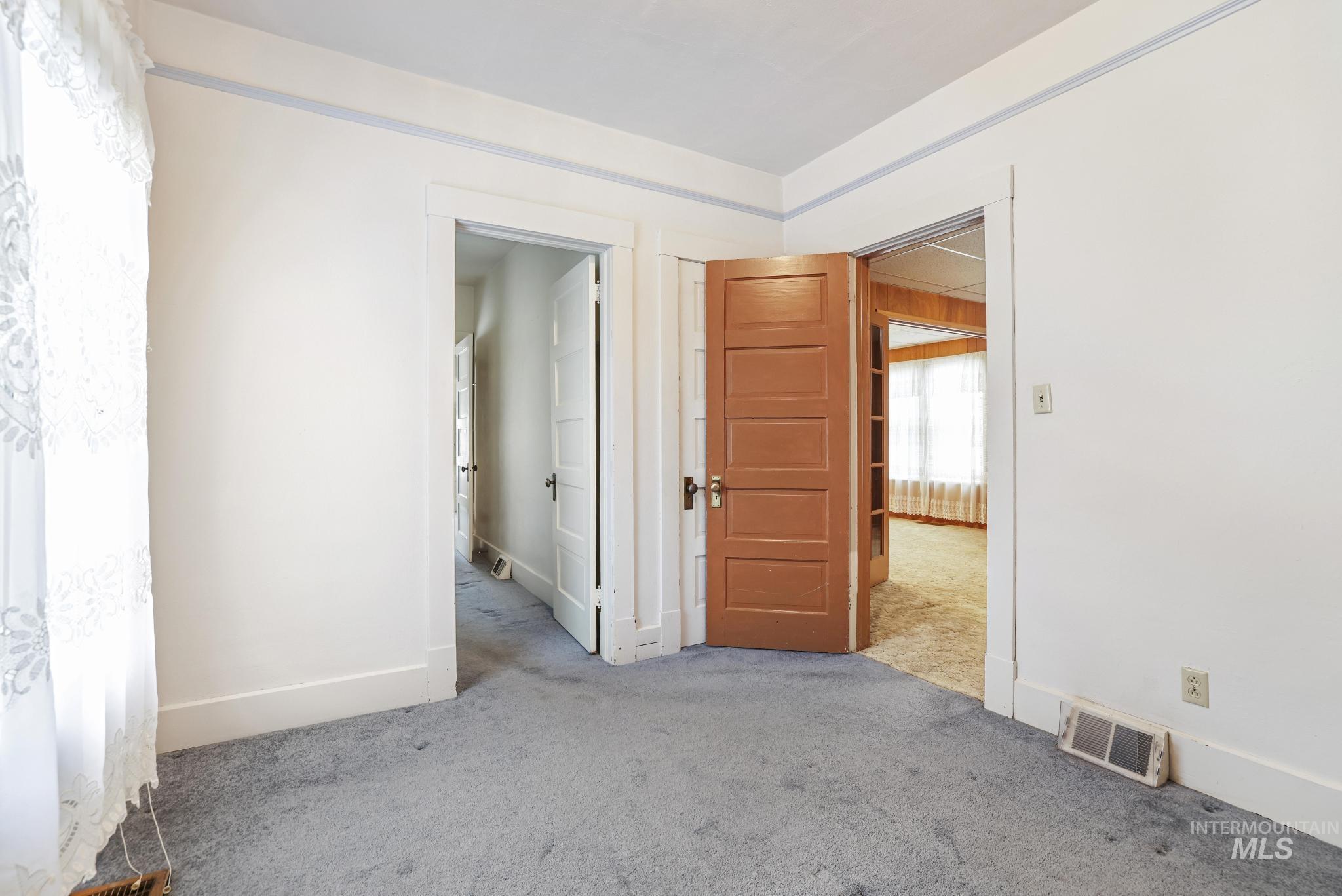 28572 Hyde Ave, Bruneau, Idaho 83604, 3 Bedrooms, 1 Bathroom, Residential For Sale, Price $380,000, 98976639