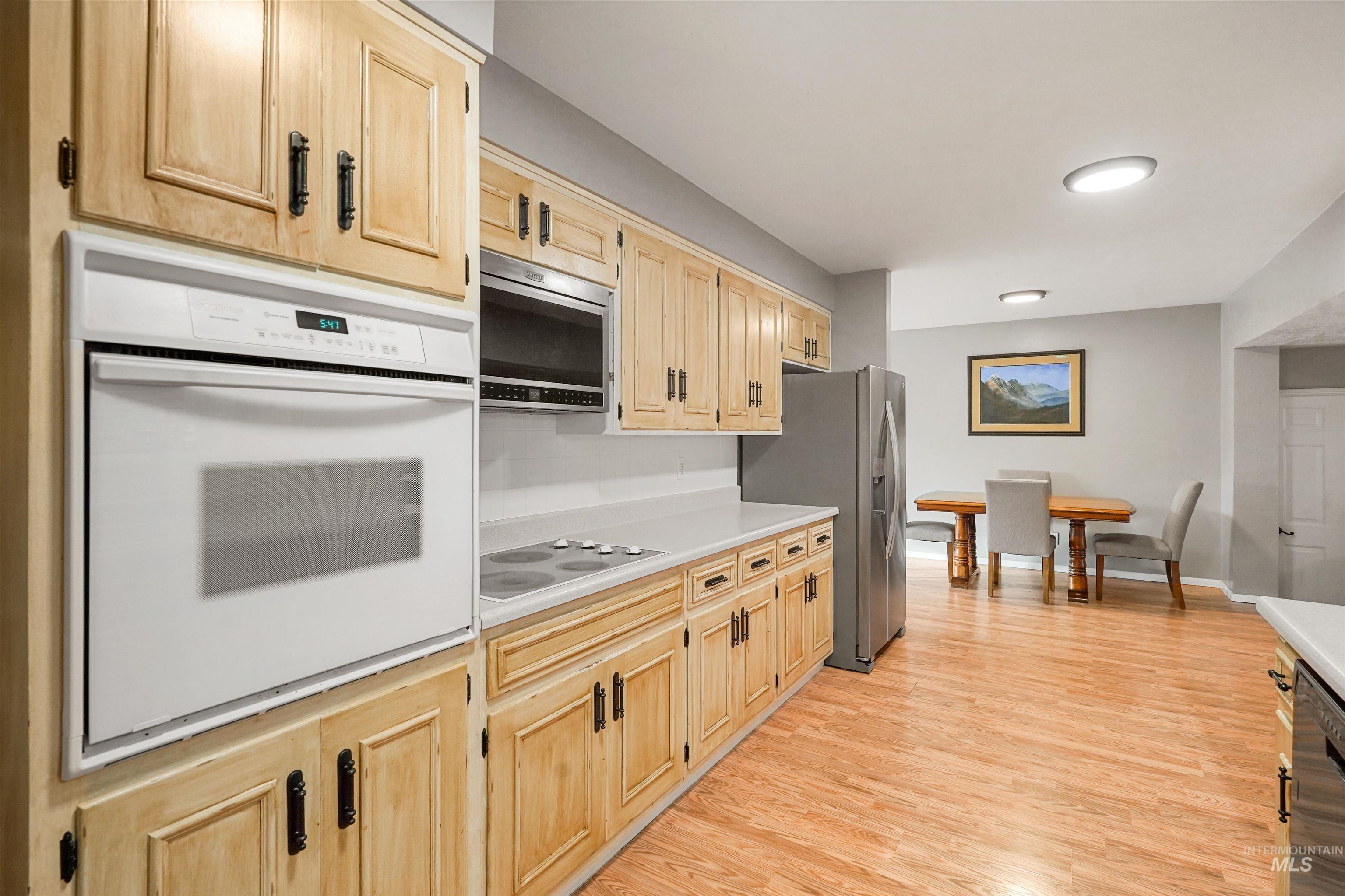 206 Pleasant Way, Rupert, Idaho 83350, 3 Bedrooms, 2 Bathrooms, Residential For Sale, Price $410,000, 98976641