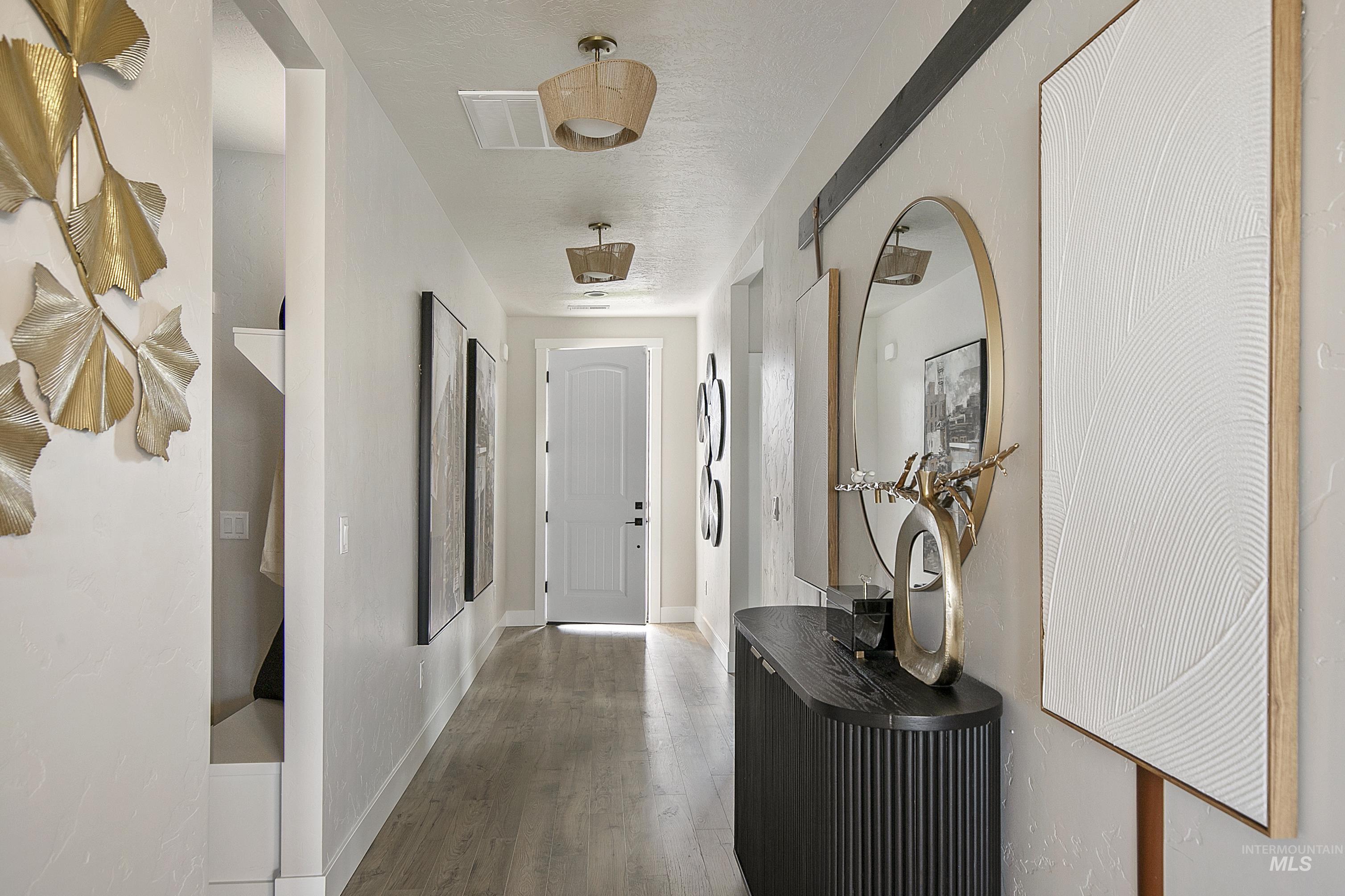 7628 E Meriwether Dr, Nampa, Idaho 83687, 3 Bedrooms, 2 Bathrooms, Residential For Sale, Price $392,990, 98976646