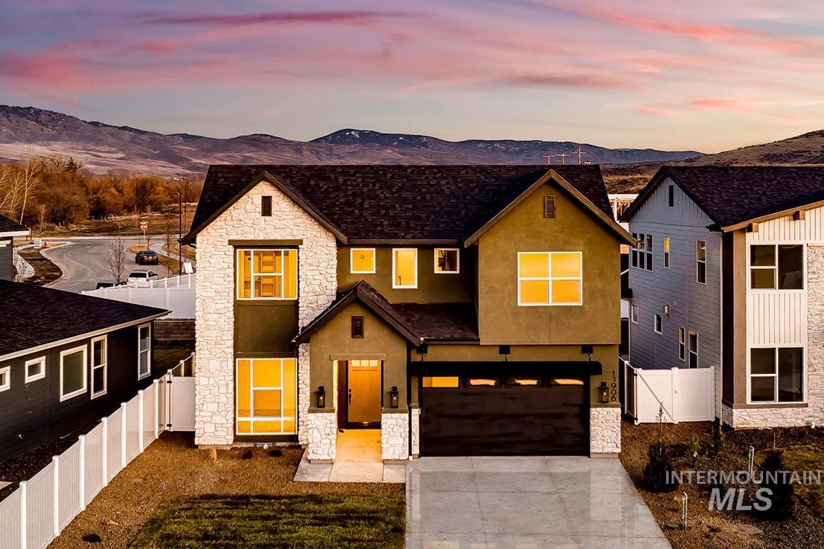 13906 N Malheur Pl, Boise, Idaho 83714, 3 Bedrooms, 4 Bathrooms, Residential For Sale, Price $921,714,MLS 98976647