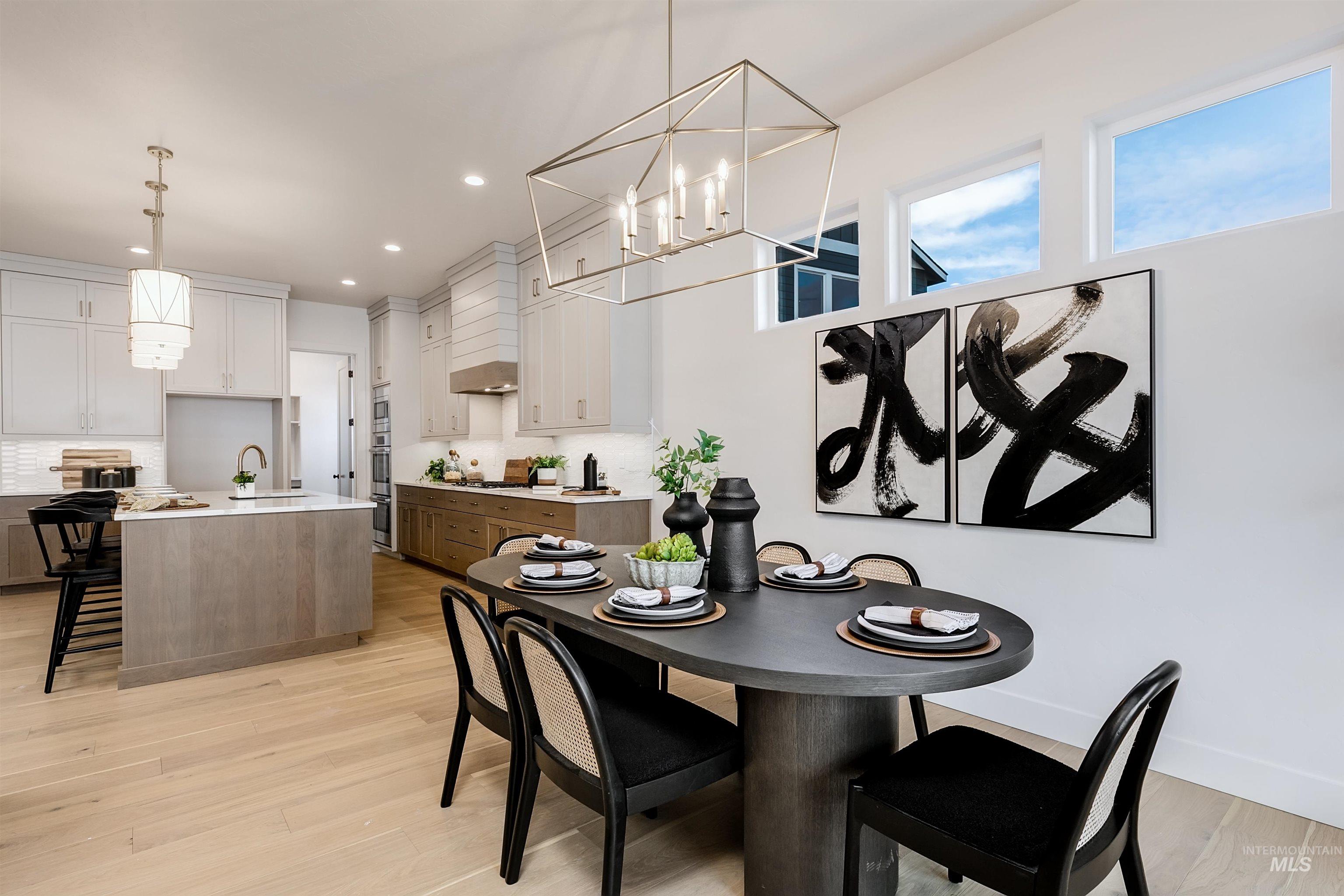 13906 N Malheur Pl, Boise, Idaho 83714, 3 Bedrooms, 5 Bathrooms, Residential For Sale, Price $921,714, 98976647