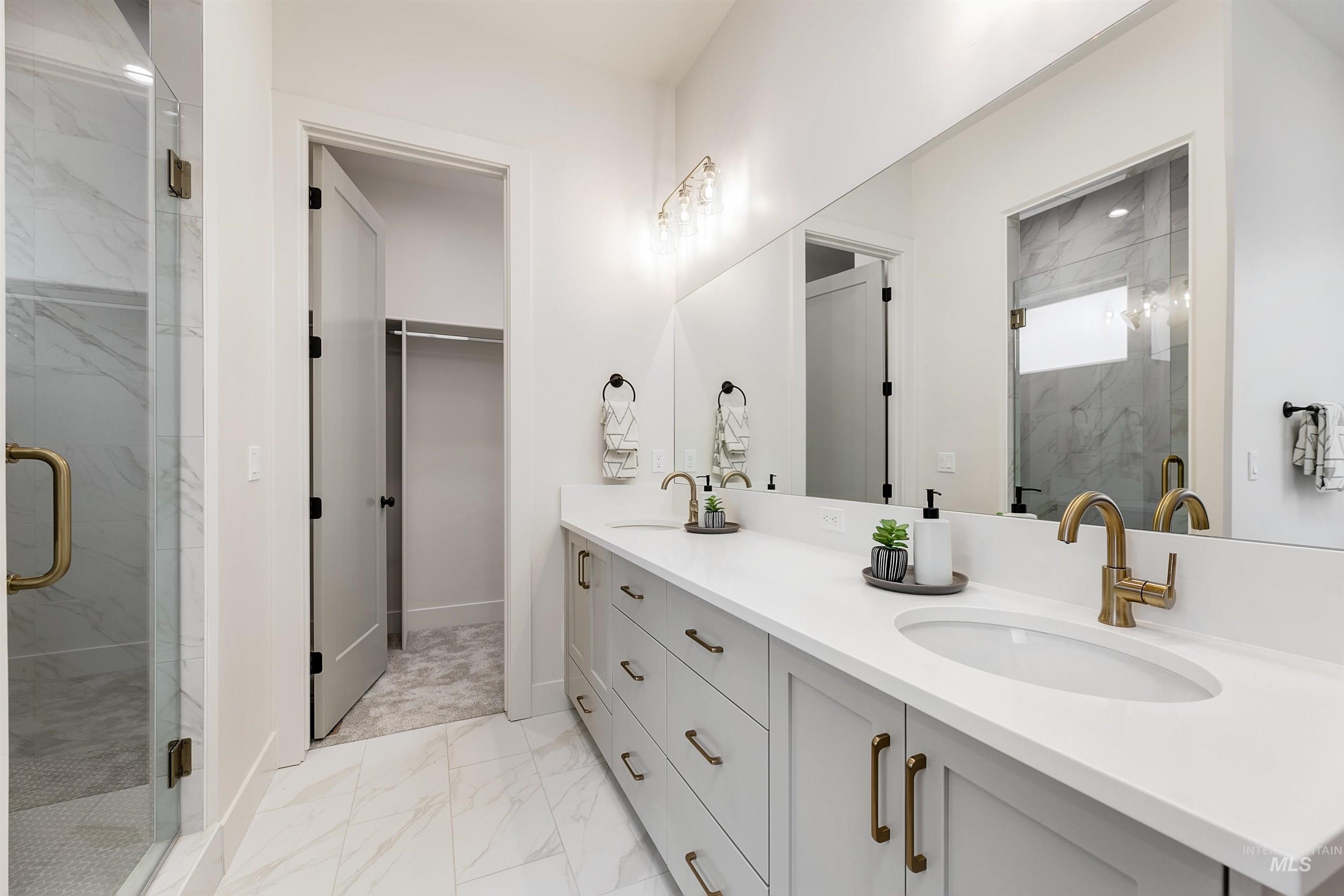 13906 N Malheur Pl, Boise, Idaho 83714, 3 Bedrooms, 5 Bathrooms, Residential For Sale, Price $921,714, 98976647