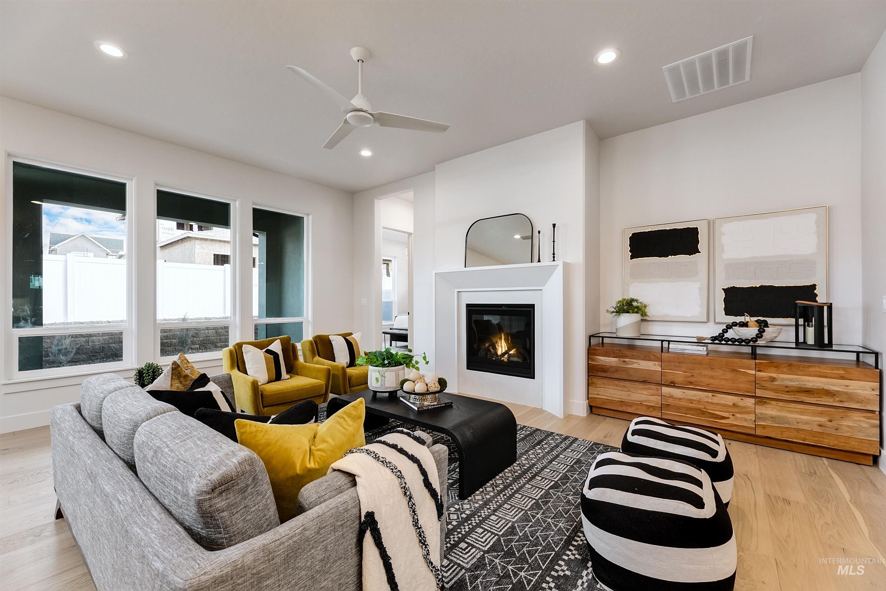 13906 N Malheur Pl, Boise, Idaho 83714, 3 Bedrooms, 5 Bathrooms, Residential For Sale, Price $921,714, 98976647