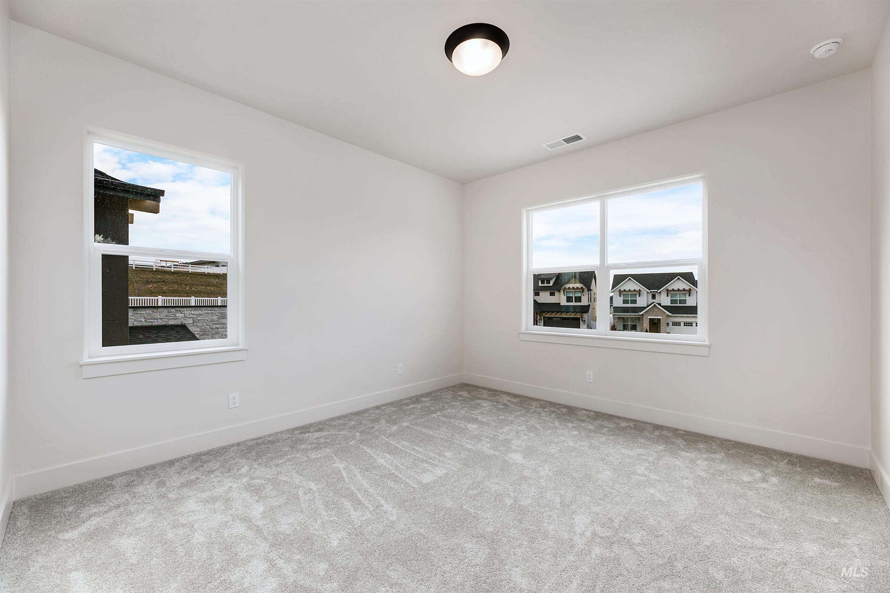 13906 N Malheur Pl, Boise, Idaho 83714, 3 Bedrooms, 5 Bathrooms, Residential For Sale, Price $921,714, 98976647