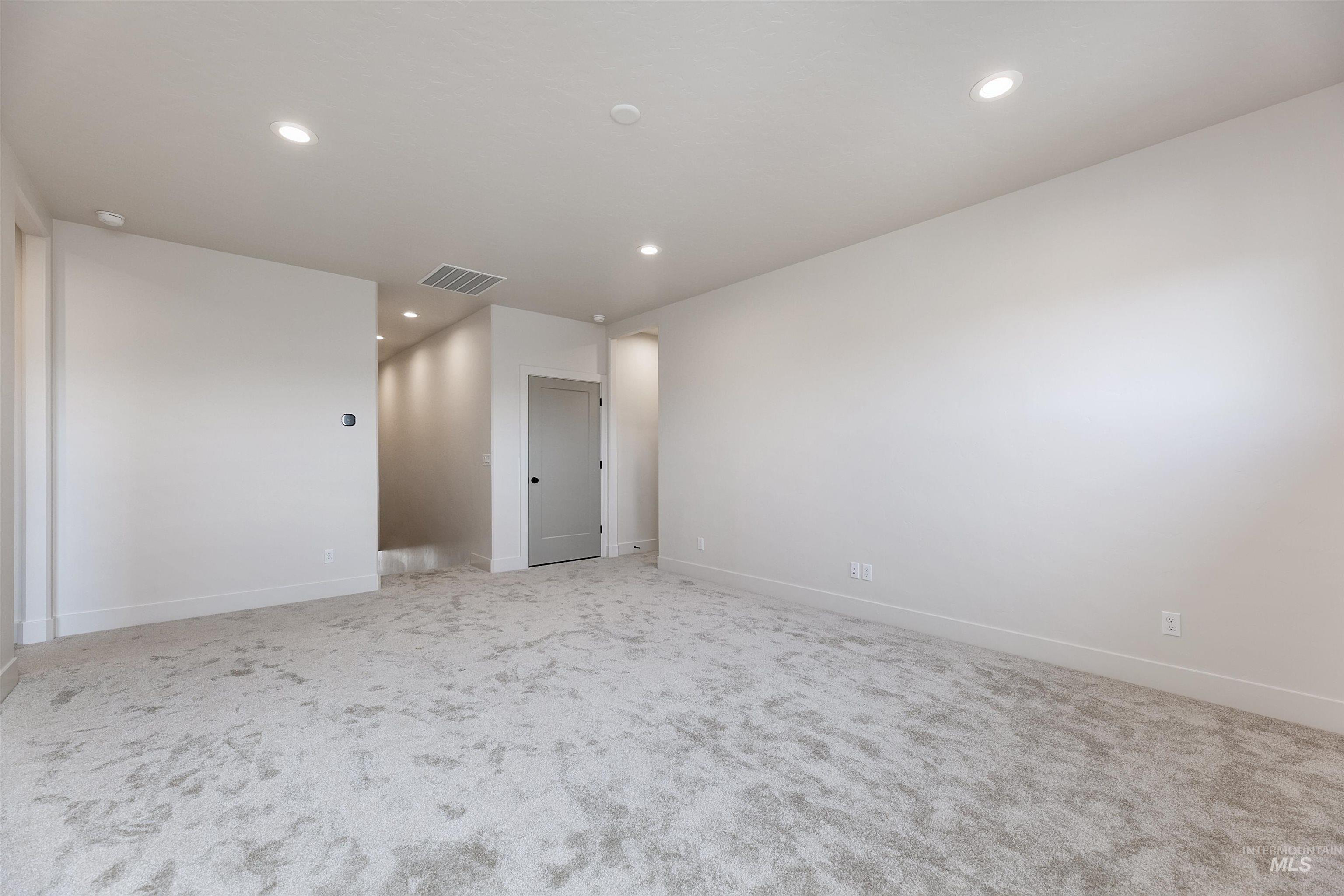 13906 N Malheur Pl, Boise, Idaho 83714, 3 Bedrooms, 5 Bathrooms, Residential For Sale, Price $921,714, 98976647