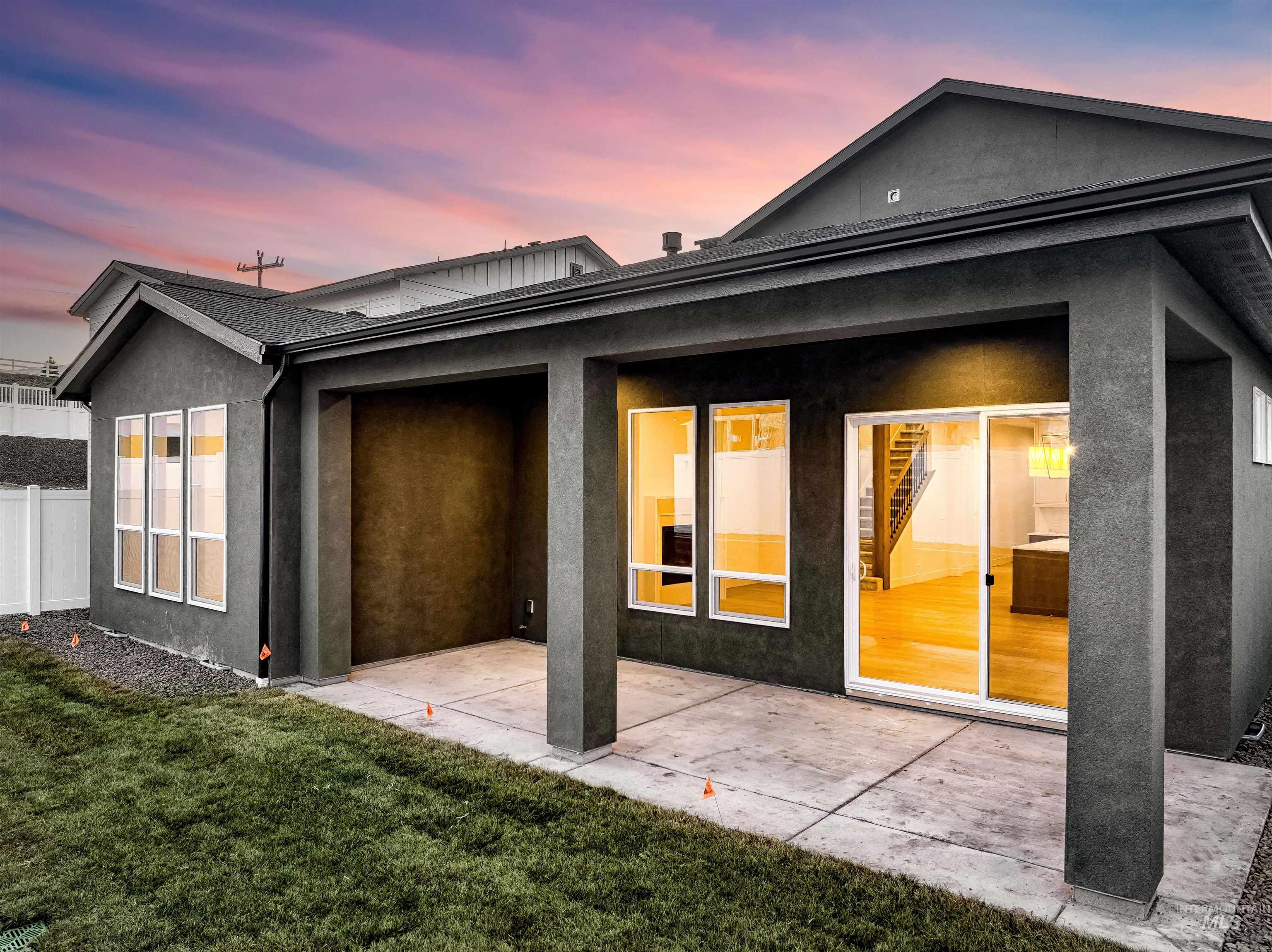 13906 N Malheur Pl, Boise, Idaho 83714, 3 Bedrooms, 5 Bathrooms, Residential For Sale, Price $921,714, 98976647