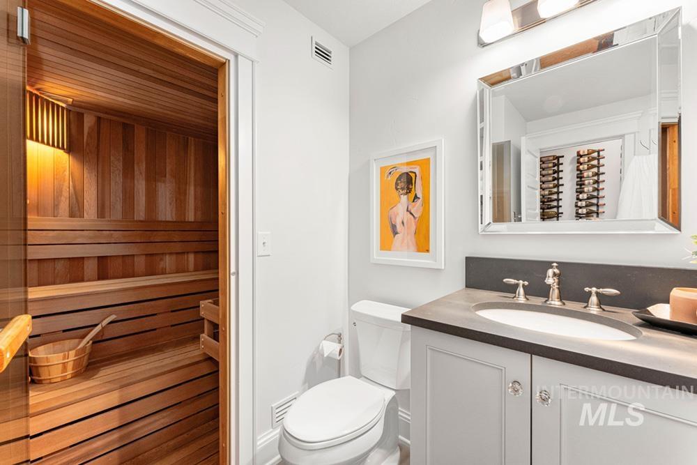 1712 & 1706 N 13th Street, Boise, Idaho 83702, 5 Bedrooms, 4.5 Bathrooms, Residential For Sale, Price $3,200,000,MLS 98976650