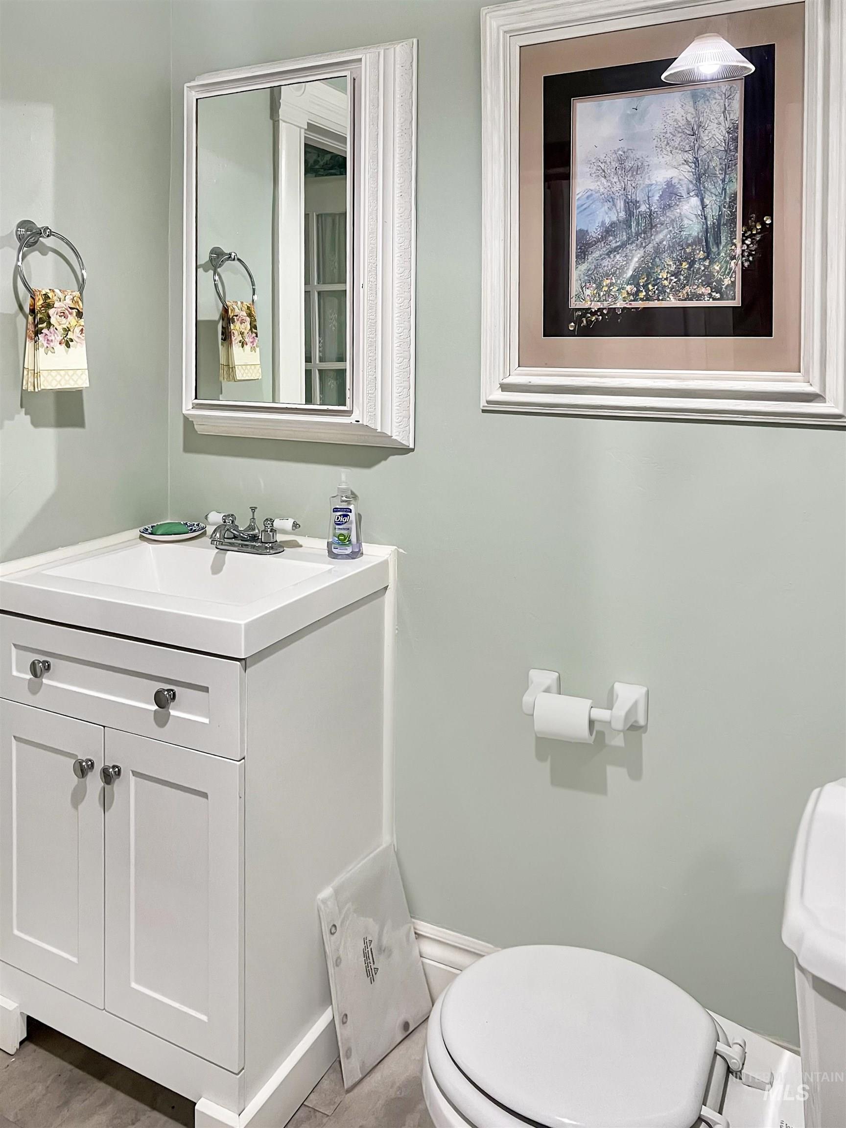 516 E Main, Weiser, Idaho 83672, 3 Bedrooms, 3 Bathrooms, Residential For Sale, Price $550,000, 98976651