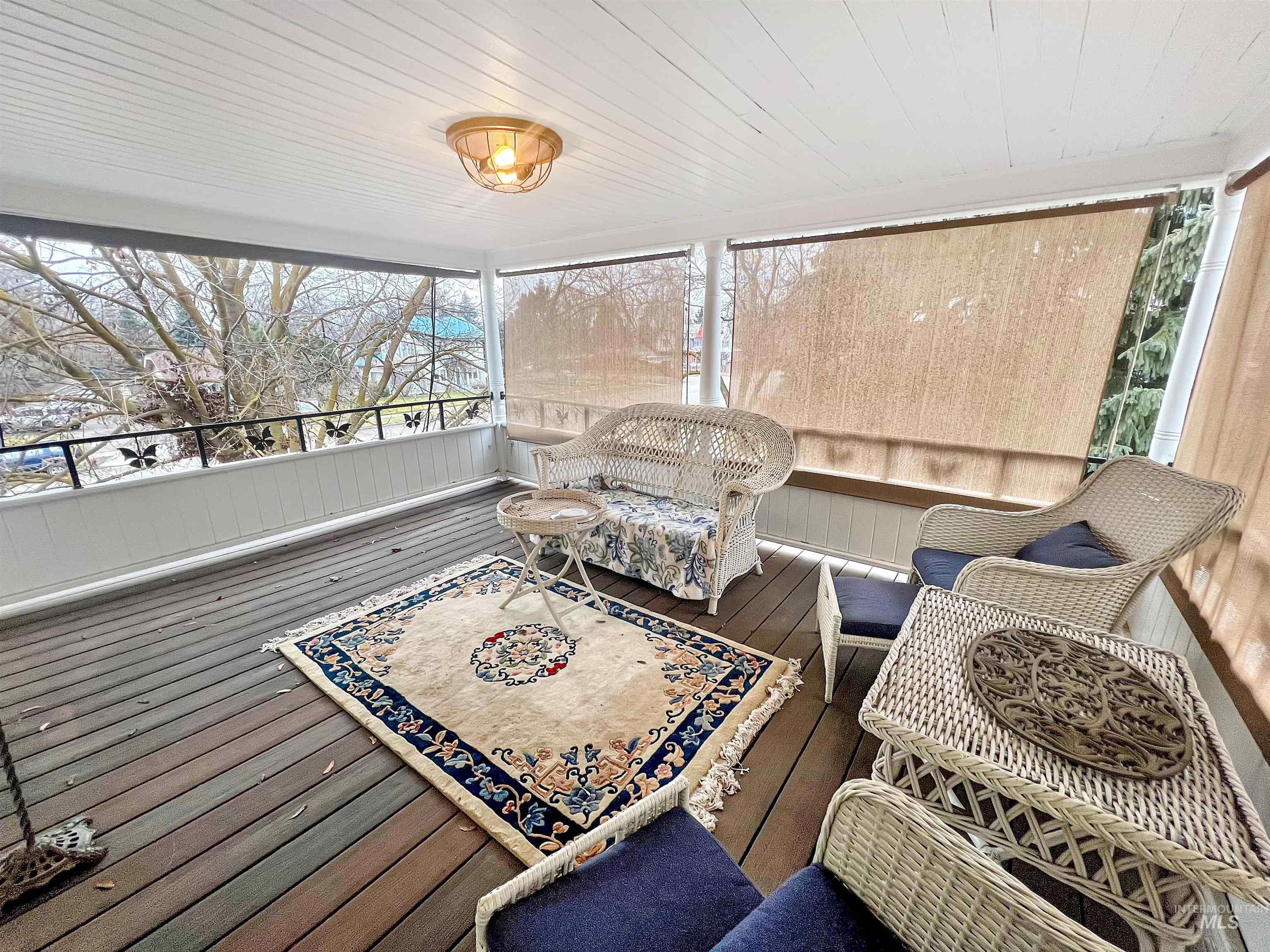 516 E Main, Weiser, Idaho 83672, 3 Bedrooms, 3 Bathrooms, Residential For Sale, Price $550,000, 98976651